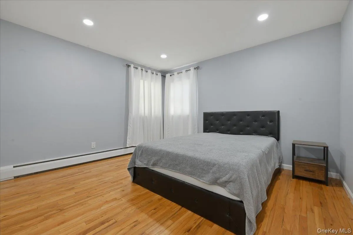 448 Lenox Road, Huntington, NY, 4 Bedrooms Bedrooms, 10 Rooms Rooms,2 BathroomsBathrooms,Residential,For Rent,Lenox,0,1012460 448 Lenox Road, Huntington, NY, 4 Bedrooms Bedrooms, 10 Rooms Rooms,2 BathroomsBathrooms,Residential,For Rent,Lenox,0,1012460