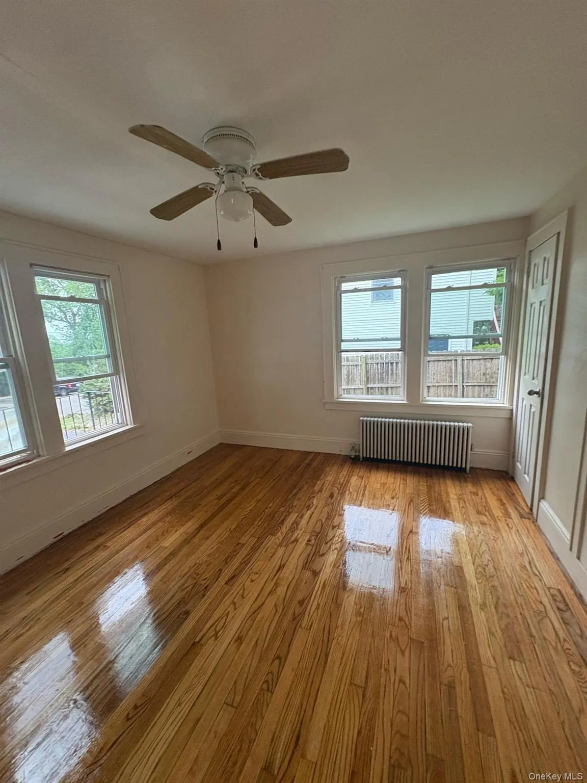 35 Lindbergh Lane, Clarkstown, NY, 3 Bedrooms Bedrooms, 5 Rooms Rooms,1 BathroomBathrooms,Residential,For Rent,Lindbergh,0,1012462 35 Lindbergh Lane, Clarkstown, NY, 3 Bedrooms Bedrooms, 5 Rooms Rooms,1 BathroomBathrooms,Residential,For Rent,Lindbergh,0,1012462