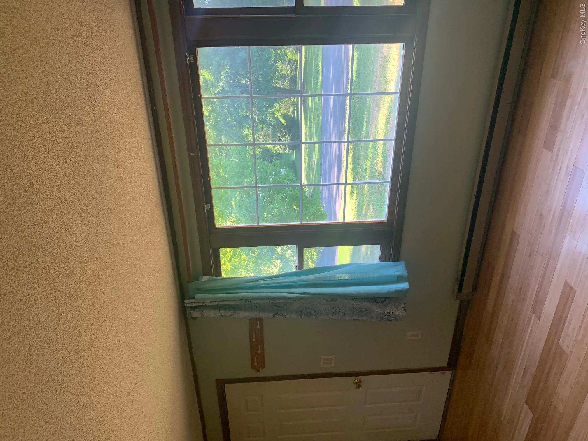 79 Cambridge Drive, Red Hook, NY, 3 Bedrooms Bedrooms, 6 Rooms Rooms,1 BathroomBathrooms,Residential,For Rent,Cambridge,0,1012471 79 Cambridge Drive, Red Hook, NY, 3 Bedrooms Bedrooms, 6 Rooms Rooms,1 BathroomBathrooms,Residential,For Rent,Cambridge,0,1012471
