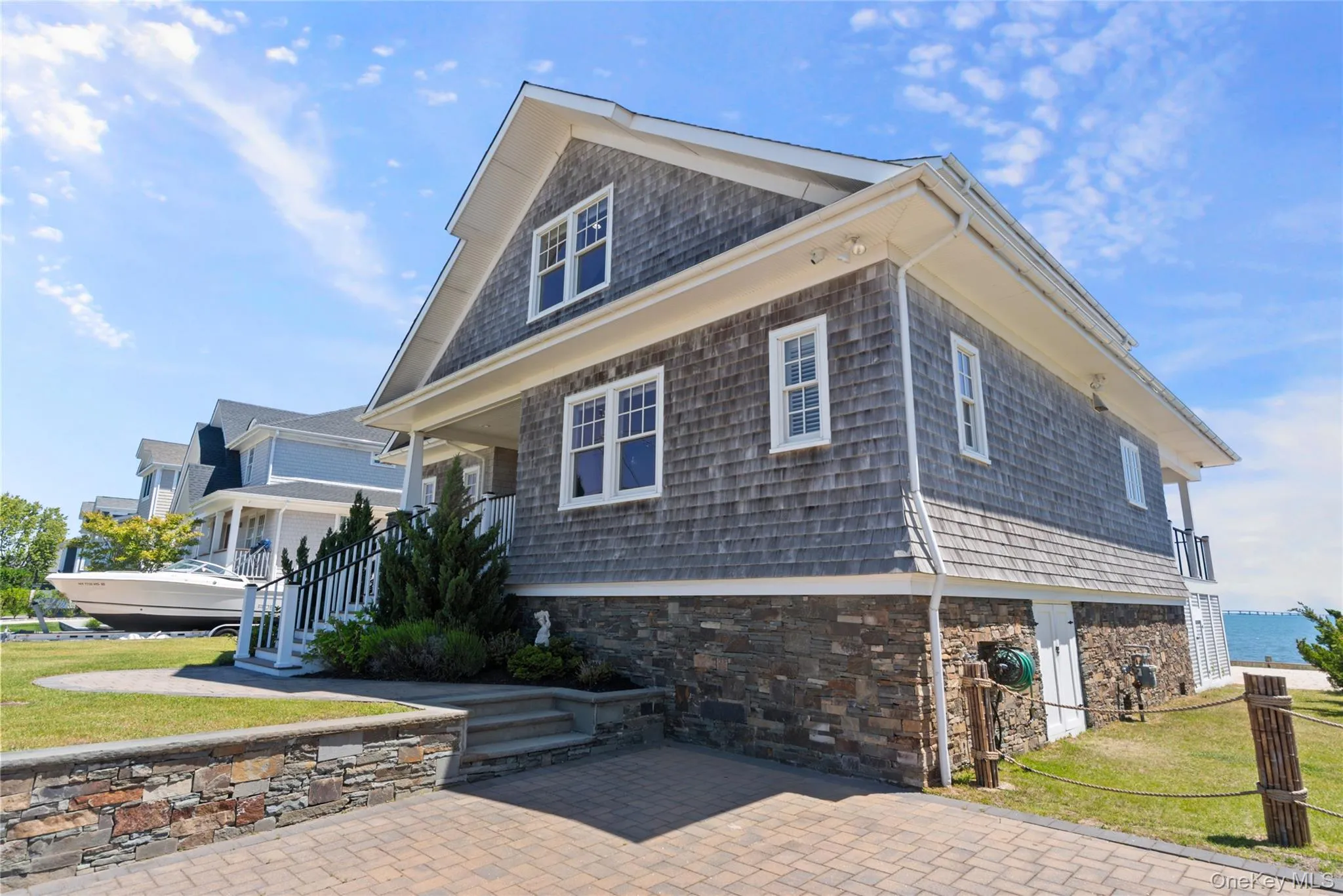 21 Shinnecock Road, Southampton, NY, 4 Bedrooms Bedrooms, 7 Rooms Rooms,4 BathroomsBathrooms,Residential,For Rent,Shinnecock,0,1012474 21 Shinnecock Road, Southampton, NY, 4 Bedrooms Bedrooms, 7 Rooms Rooms,4 BathroomsBathrooms,Residential,For Rent,Shinnecock,0,1012474
