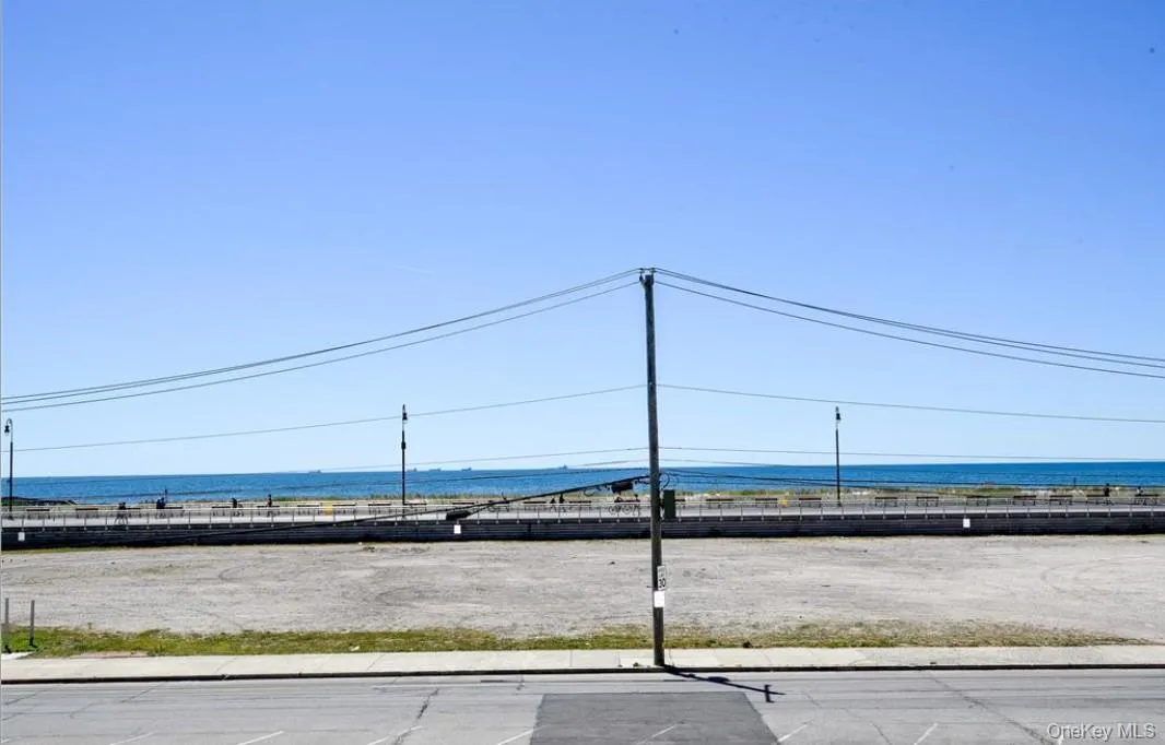 315 Broadway, Long Beach, NY, 3 Bedrooms Bedrooms, 6 Rooms Rooms,2 BathroomsBathrooms,Residential Lease,For Rent,Broadway,0,1012475 315 Broadway, Long Beach, NY, 3 Bedrooms Bedrooms, 6 Rooms Rooms,2 BathroomsBathrooms,Residential Lease,For Rent,Broadway,0,1012475