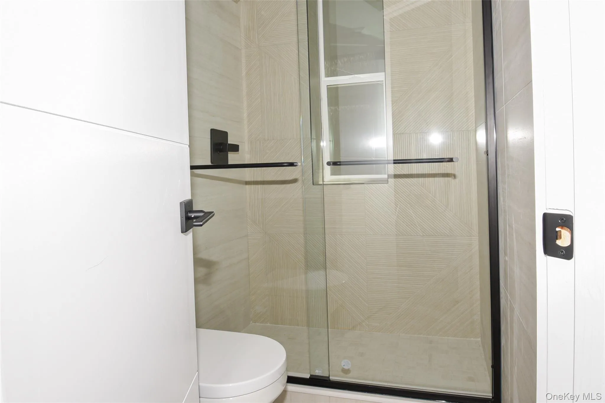 315 Broadway, Long Beach, NY, 3 Bedrooms Bedrooms, 6 Rooms Rooms,2 BathroomsBathrooms,Residential Lease,For Rent,Broadway,0,1012475 315 Broadway, Long Beach, NY, 3 Bedrooms Bedrooms, 6 Rooms Rooms,2 BathroomsBathrooms,Residential Lease,For Rent,Broadway,0,1012475