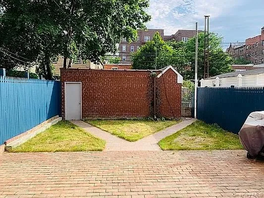 4024 Aske Street, New York, NY, 1 Bedroom Bedrooms, 4 Rooms Rooms,1 BathroomBathrooms,Residential Lease,For Rent,Aske,0,1012476 4024 Aske Street, New York, NY, 1 Bedroom Bedrooms, 4 Rooms Rooms,1 BathroomBathrooms,Residential Lease,For Rent,Aske,0,1012476