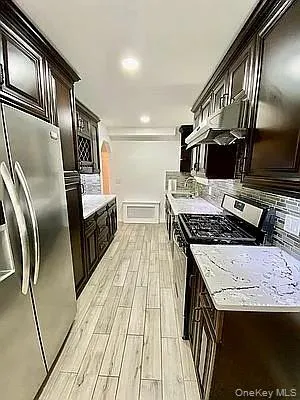 4024 Aske Street, New York, NY, 1 Bedroom Bedrooms, 4 Rooms Rooms,1 BathroomBathrooms,Residential Lease,For Rent,Aske,0,1012476 4024 Aske Street, New York, NY, 1 Bedroom Bedrooms, 4 Rooms Rooms,1 BathroomBathrooms,Residential Lease,For Rent,Aske,0,1012476
