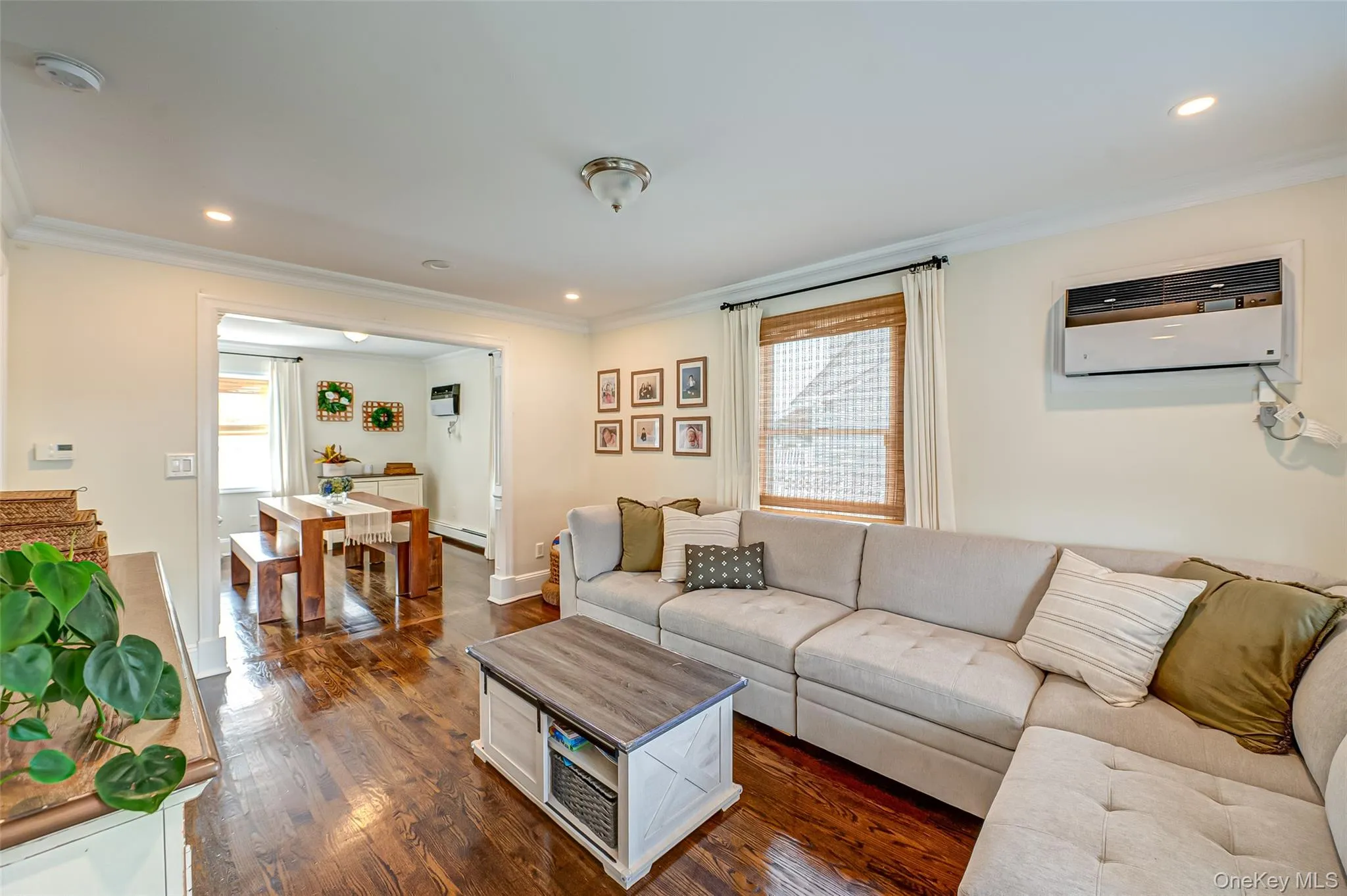 3038 Lowell Avenue, Hempstead, NY, 4 Bedrooms Bedrooms, 7 Rooms Rooms,1 BathroomBathrooms,Residential,For Rent,Lowell,0,1012478 3038 Lowell Avenue, Hempstead, NY, 4 Bedrooms Bedrooms, 7 Rooms Rooms,1 BathroomBathrooms,Residential,For Rent,Lowell,0,1012478