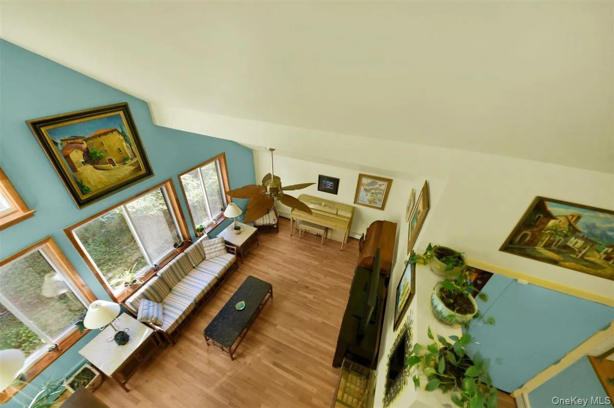 2 Victor Lane, Carmel, NY, 4 Bedrooms Bedrooms, 10 Rooms Rooms,2 BathroomsBathrooms,Residential,For Rent,Victor,0,1012479 2 Victor Lane, Carmel, NY, 4 Bedrooms Bedrooms, 10 Rooms Rooms,2 BathroomsBathrooms,Residential,For Rent,Victor,0,1012479