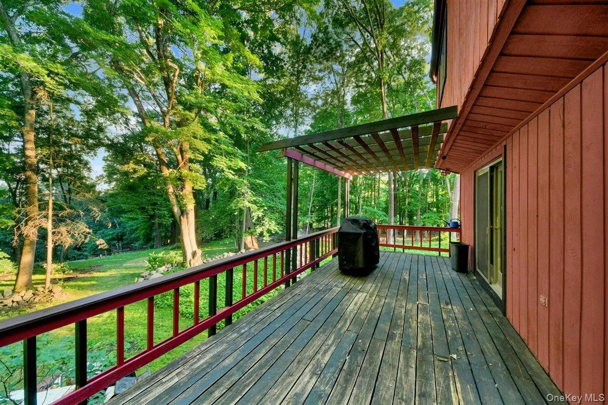 2 Victor Lane, Carmel, NY, 4 Bedrooms Bedrooms, 10 Rooms Rooms,2 BathroomsBathrooms,Residential,For Rent,Victor,0,1012479 2 Victor Lane, Carmel, NY, 4 Bedrooms Bedrooms, 10 Rooms Rooms,2 BathroomsBathrooms,Residential,For Rent,Victor,0,1012479