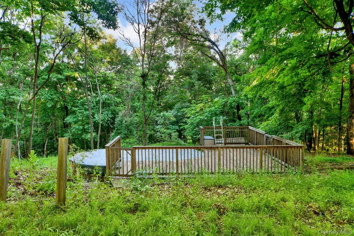 2 Victor Lane, Carmel, NY, 4 Bedrooms Bedrooms, 10 Rooms Rooms,2 BathroomsBathrooms,Residential,For Rent,Victor,0,1012479 2 Victor Lane, Carmel, NY, 4 Bedrooms Bedrooms, 10 Rooms Rooms,2 BathroomsBathrooms,Residential,For Rent,Victor,0,1012479