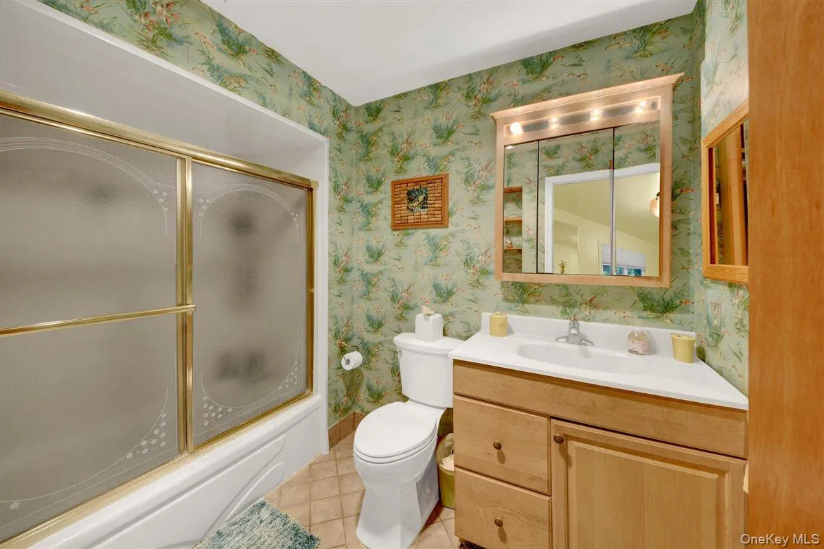 2 Victor Lane, Carmel, NY, 4 Bedrooms Bedrooms, 10 Rooms Rooms,2 BathroomsBathrooms,Residential,For Rent,Victor,0,1012479 2 Victor Lane, Carmel, NY, 4 Bedrooms Bedrooms, 10 Rooms Rooms,2 BathroomsBathrooms,Residential,For Rent,Victor,0,1012479