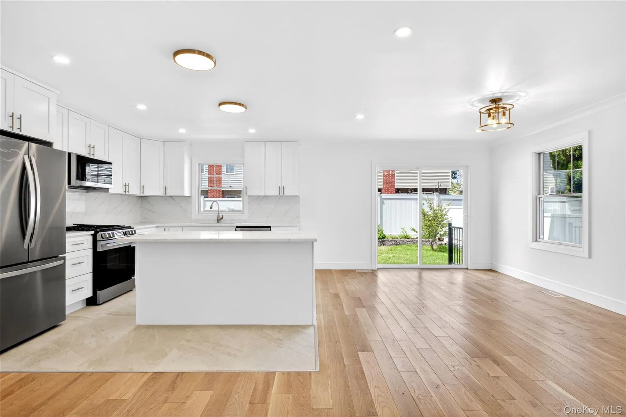 37 Corchaug Avenue, North Hempstead, NY, 4 Bedrooms Bedrooms, 9 Rooms Rooms,4 BathroomsBathrooms,Residential Lease,For Rent,Corchaug,0,1012485 37 Corchaug Avenue, North Hempstead, NY, 4 Bedrooms Bedrooms, 9 Rooms Rooms,4 BathroomsBathrooms,Residential Lease,For Rent,Corchaug,0,1012485