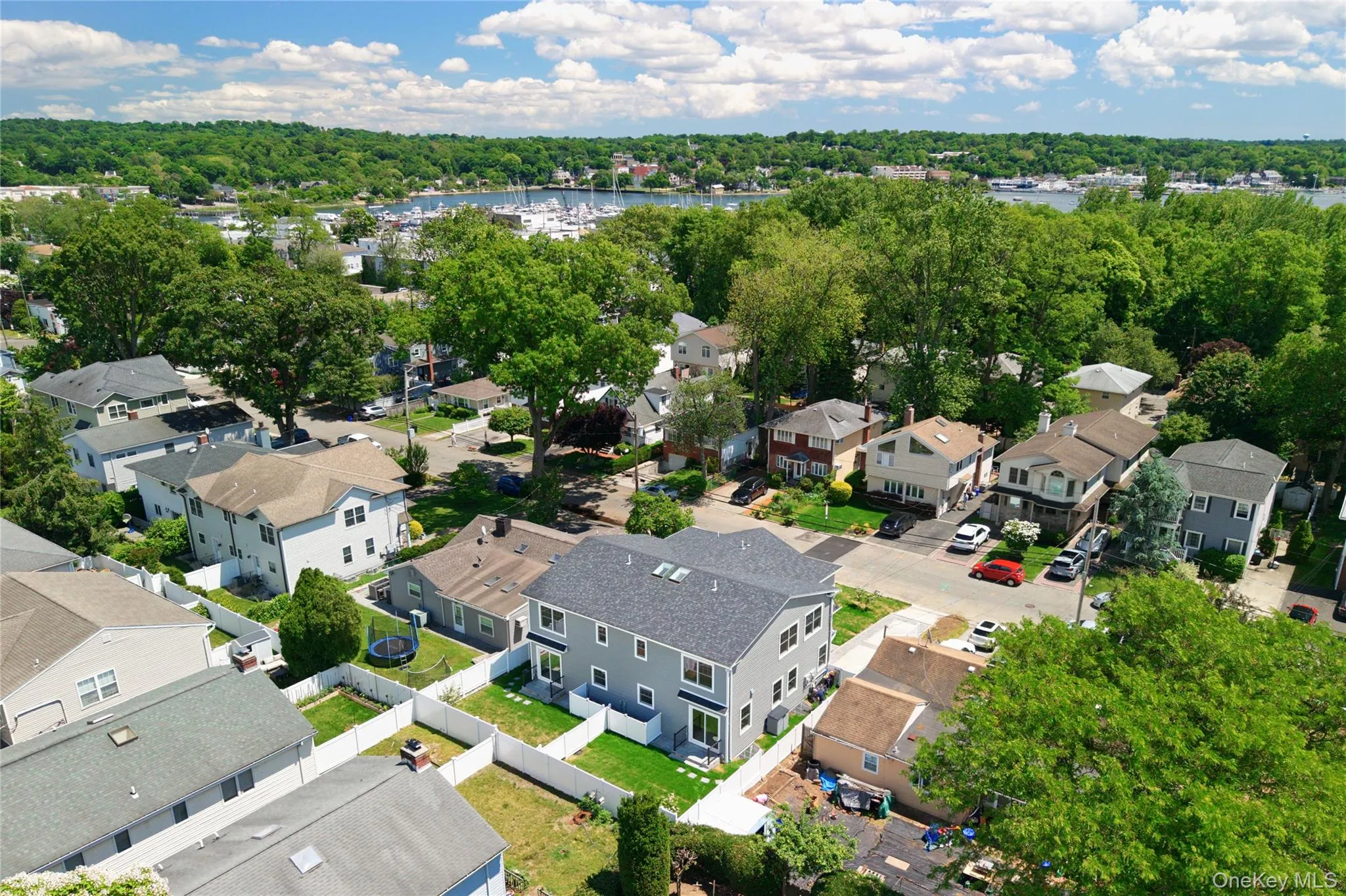 37 Corchaug Avenue, North Hempstead, NY, 4 Bedrooms Bedrooms, 9 Rooms Rooms,4 BathroomsBathrooms,Residential Lease,For Rent,Corchaug,0,1012485 37 Corchaug Avenue, North Hempstead, NY, 4 Bedrooms Bedrooms, 9 Rooms Rooms,4 BathroomsBathrooms,Residential Lease,For Rent,Corchaug,0,1012485