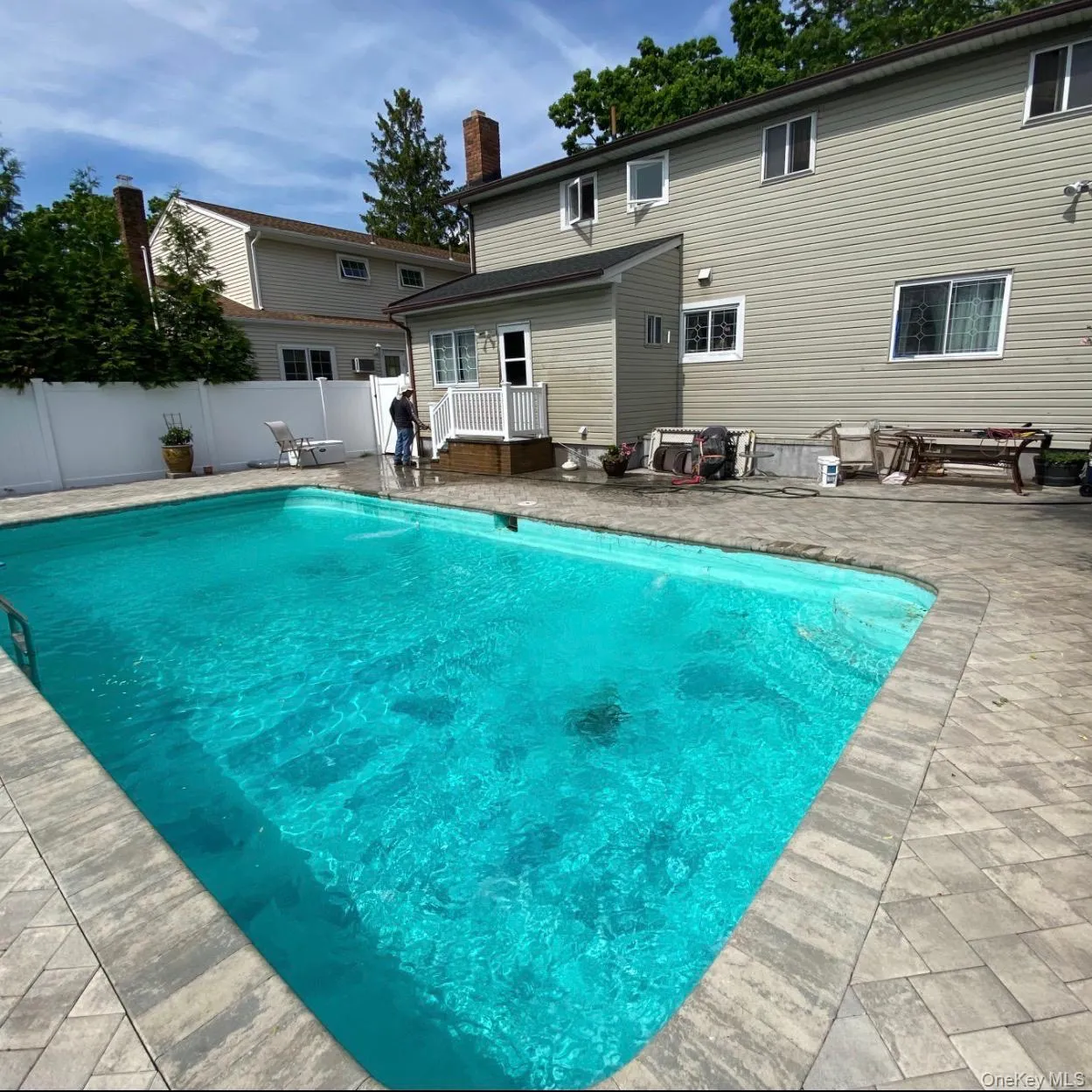 1070 Oakfield Avenue, Hempstead, NY, 4 Bedrooms Bedrooms, 9 Rooms Rooms,2 BathroomsBathrooms,Residential,For Rent,Oakfield,0,1012489 1070 Oakfield Avenue, Hempstead, NY, 4 Bedrooms Bedrooms, 9 Rooms Rooms,2 BathroomsBathrooms,Residential,For Rent,Oakfield,0,1012489