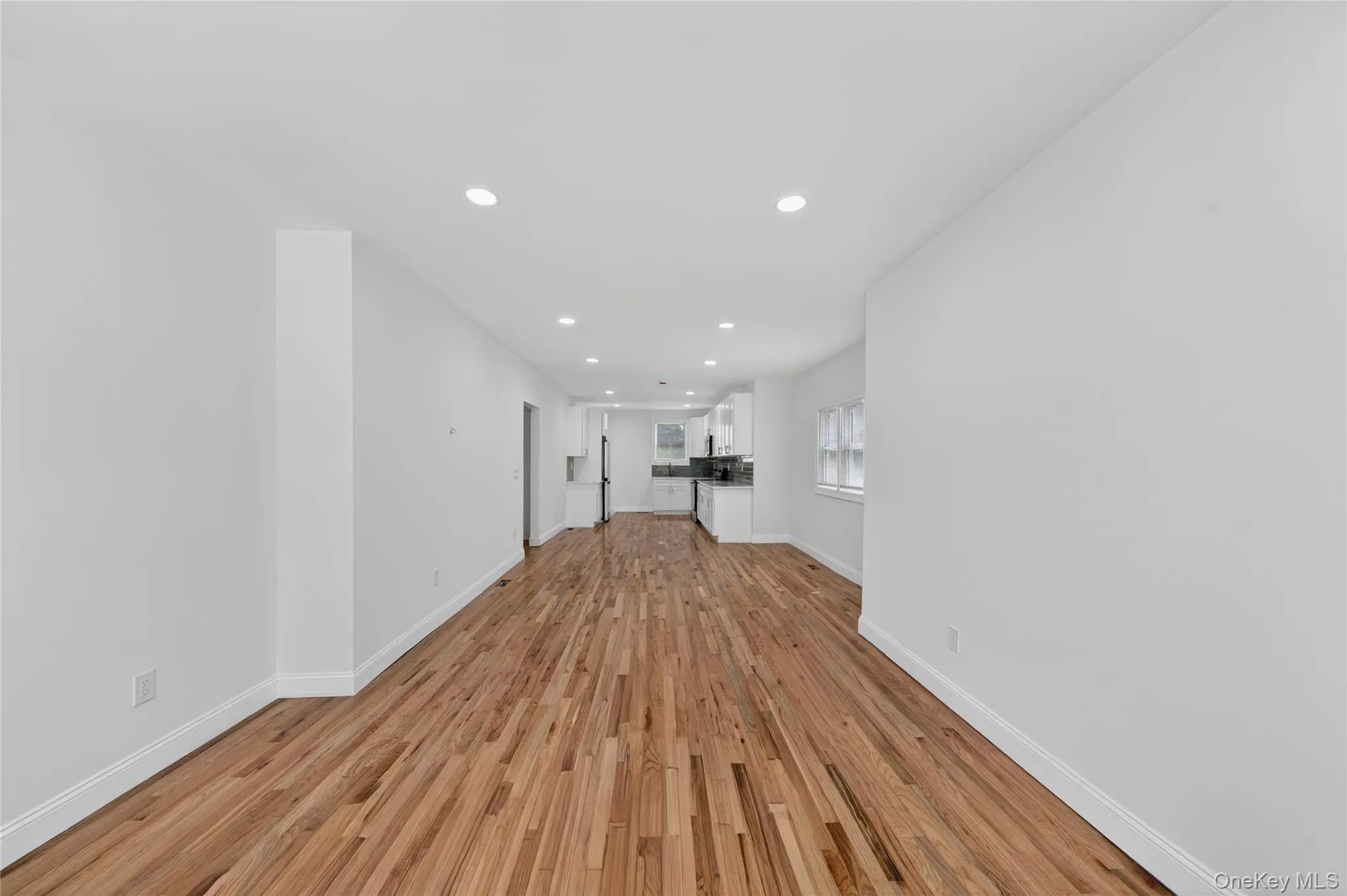 15 Grand Place, Huntington, NY, 5 Bedrooms Bedrooms, 10 Rooms Rooms,3 BathroomsBathrooms,Residential,For Rent,Grand,0,1012490 15 Grand Place, Huntington, NY, 5 Bedrooms Bedrooms, 10 Rooms Rooms,3 BathroomsBathrooms,Residential,For Rent,Grand,0,1012490