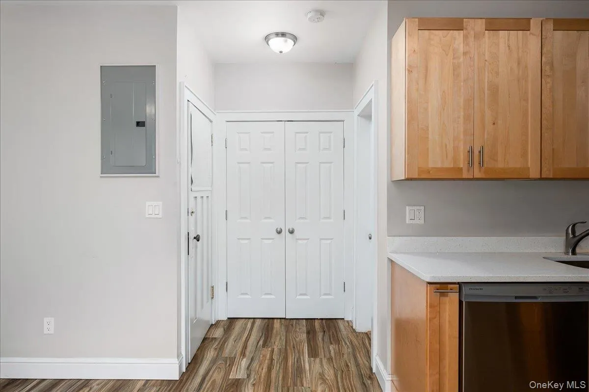 548 Warburton Avenue, Greenburgh, NY, 1 Bedroom Bedrooms, 2 Rooms Rooms,1 BathroomBathrooms,Residential Lease,For Rent,Warburton,0,1012491 548 Warburton Avenue, Greenburgh, NY, 1 Bedroom Bedrooms, 2 Rooms Rooms,1 BathroomBathrooms,Residential Lease,For Rent,Warburton,0,1012491