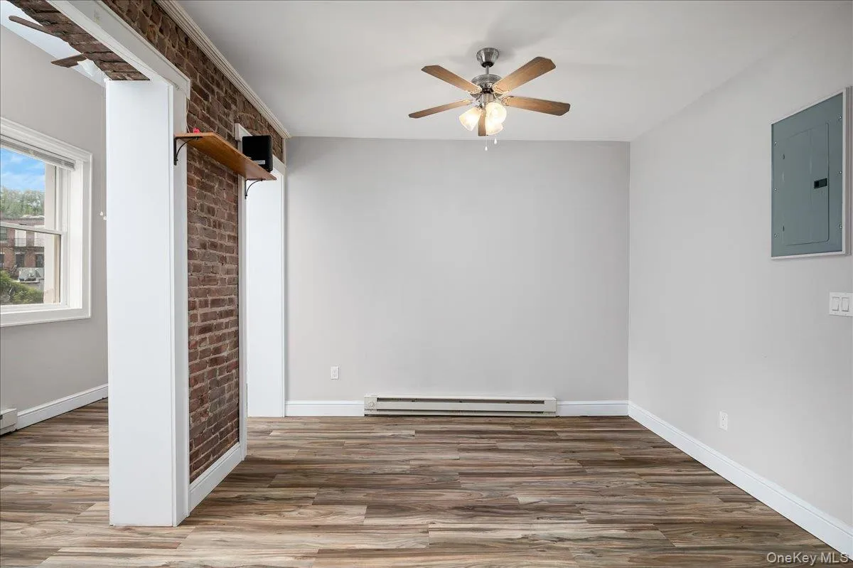 548 Warburton Avenue, Greenburgh, NY, 1 Bedroom Bedrooms, 2 Rooms Rooms,1 BathroomBathrooms,Residential Lease,For Rent,Warburton,0,1012491 548 Warburton Avenue, Greenburgh, NY, 1 Bedroom Bedrooms, 2 Rooms Rooms,1 BathroomBathrooms,Residential Lease,For Rent,Warburton,0,1012491