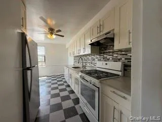 108-49 63rd Avenue, New York, NY, 3 Bedrooms Bedrooms, 6 Rooms Rooms,2 BathroomsBathrooms,Residential,For Rent,63rd,0,1012492 108-49 63rd Avenue, New York, NY, 3 Bedrooms Bedrooms, 6 Rooms Rooms,2 BathroomsBathrooms,Residential,For Rent,63rd,0,1012492