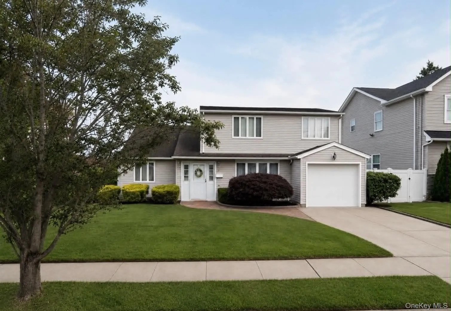 7 Blanche Street, Oyster Bay, NY, 3 Bedrooms Bedrooms, 8 Rooms Rooms,2 BathroomsBathrooms,Residential,For Rent,Blanche,0,KEY1012496 7 Blanche Street, Oyster Bay, NY, 3 Bedrooms Bedrooms, 8 Rooms Rooms,2 BathroomsBathrooms,Residential,For Rent,Blanche,0,KEY1012496