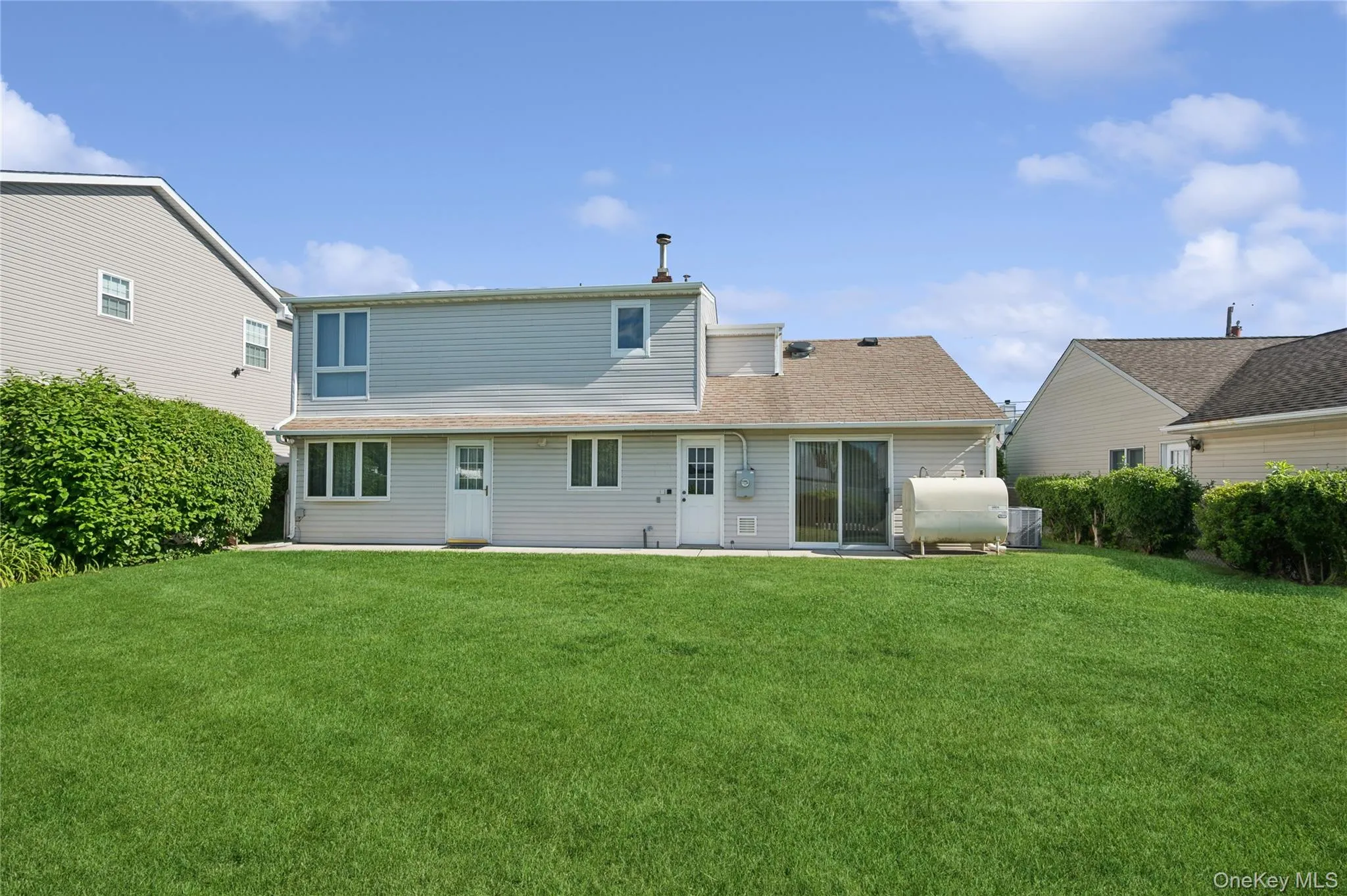 7 Blanche Street, Oyster Bay, NY, 3 Bedrooms Bedrooms, 8 Rooms Rooms,2 BathroomsBathrooms,Residential,For Rent,Blanche,0,KEY1012496 7 Blanche Street, Oyster Bay, NY, 3 Bedrooms Bedrooms, 8 Rooms Rooms,2 BathroomsBathrooms,Residential,For Rent,Blanche,0,KEY1012496