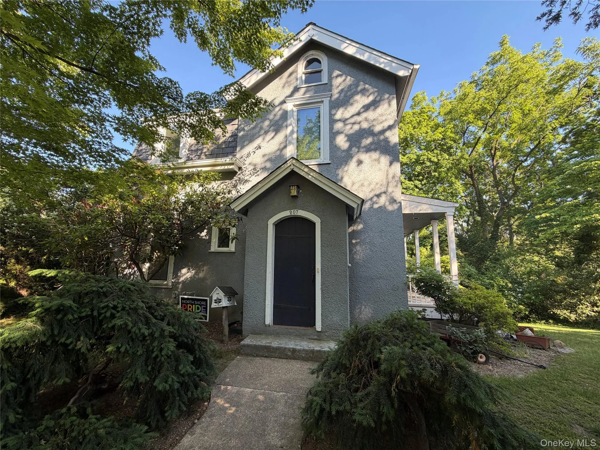 207 Prospect Avenue, Oyster Bay, NY, 3 Bedrooms Bedrooms, 7 Rooms Rooms,2 BathroomsBathrooms,Residential Lease,For Rent,Prospect,0,KEY1012497 207 Prospect Avenue, Oyster Bay, NY, 3 Bedrooms Bedrooms, 7 Rooms Rooms,2 BathroomsBathrooms,Residential Lease,For Rent,Prospect,0,KEY1012497