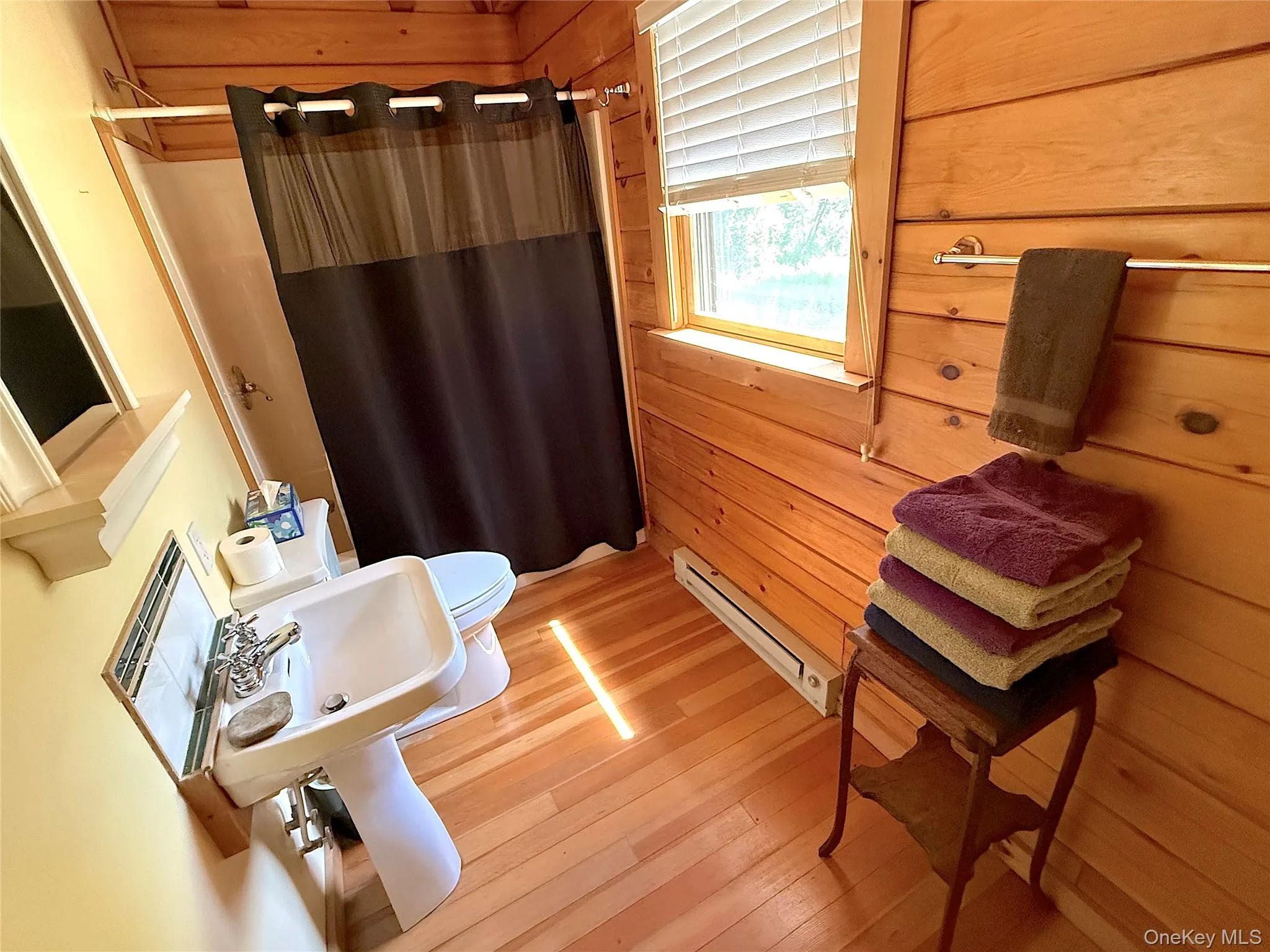 978 Claryville Road, Neversink, NY, 1 Bedroom Bedrooms, 4 Rooms Rooms,1 BathroomBathrooms,Residential Lease,For Rent,Claryville,0,1012500 978 Claryville Road, Neversink, NY, 1 Bedroom Bedrooms, 4 Rooms Rooms,1 BathroomBathrooms,Residential Lease,For Rent,Claryville,0,1012500