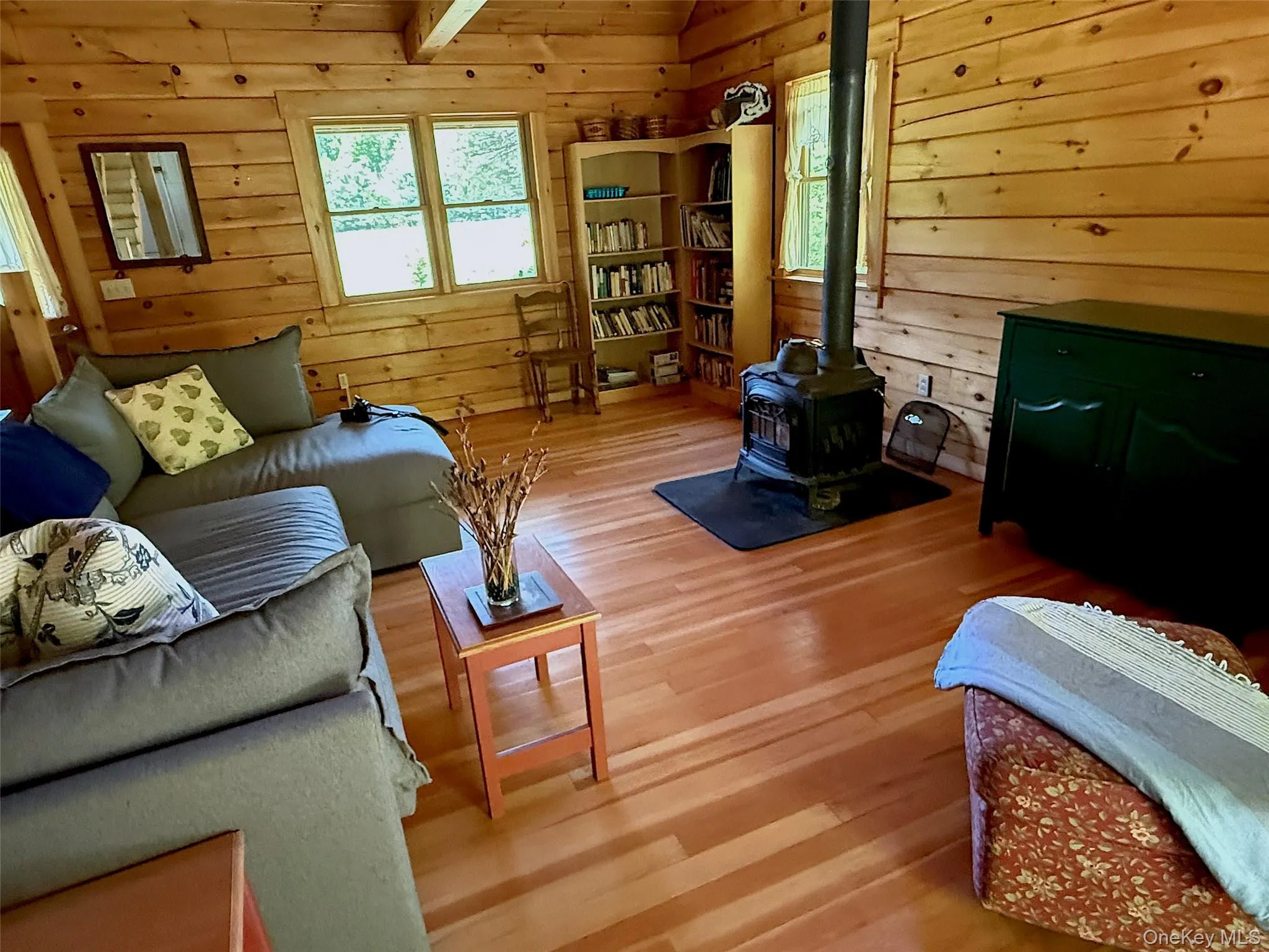 978 Claryville Road, Neversink, NY, 1 Bedroom Bedrooms, 4 Rooms Rooms,1 BathroomBathrooms,Residential Lease,For Rent,Claryville,0,1012500 978 Claryville Road, Neversink, NY, 1 Bedroom Bedrooms, 4 Rooms Rooms,1 BathroomBathrooms,Residential Lease,For Rent,Claryville,0,1012500
