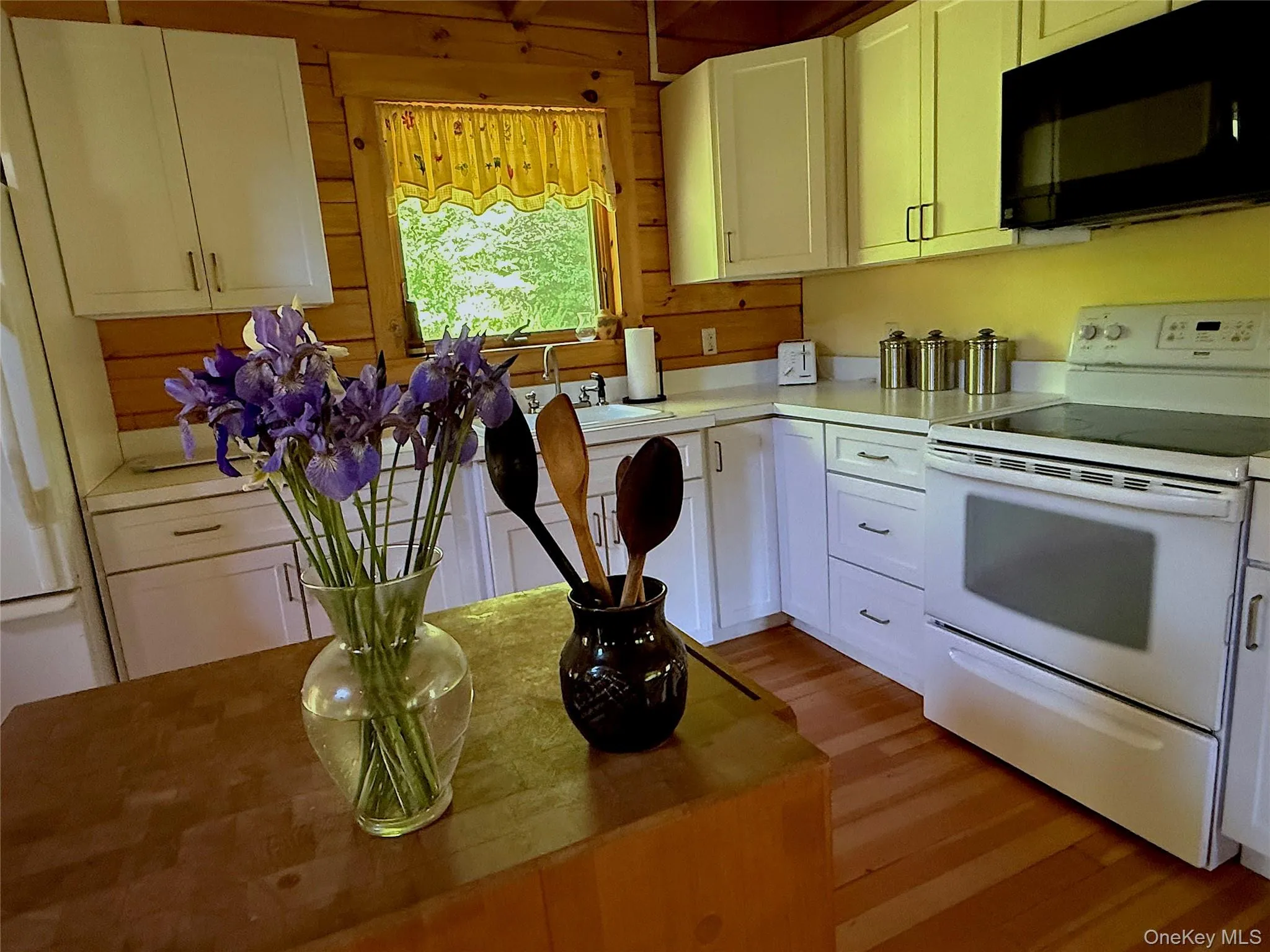 978 Claryville Road, Neversink, NY, 1 Bedroom Bedrooms, 4 Rooms Rooms,1 BathroomBathrooms,Residential Lease,For Rent,Claryville,0,1012500 978 Claryville Road, Neversink, NY, 1 Bedroom Bedrooms, 4 Rooms Rooms,1 BathroomBathrooms,Residential Lease,For Rent,Claryville,0,1012500