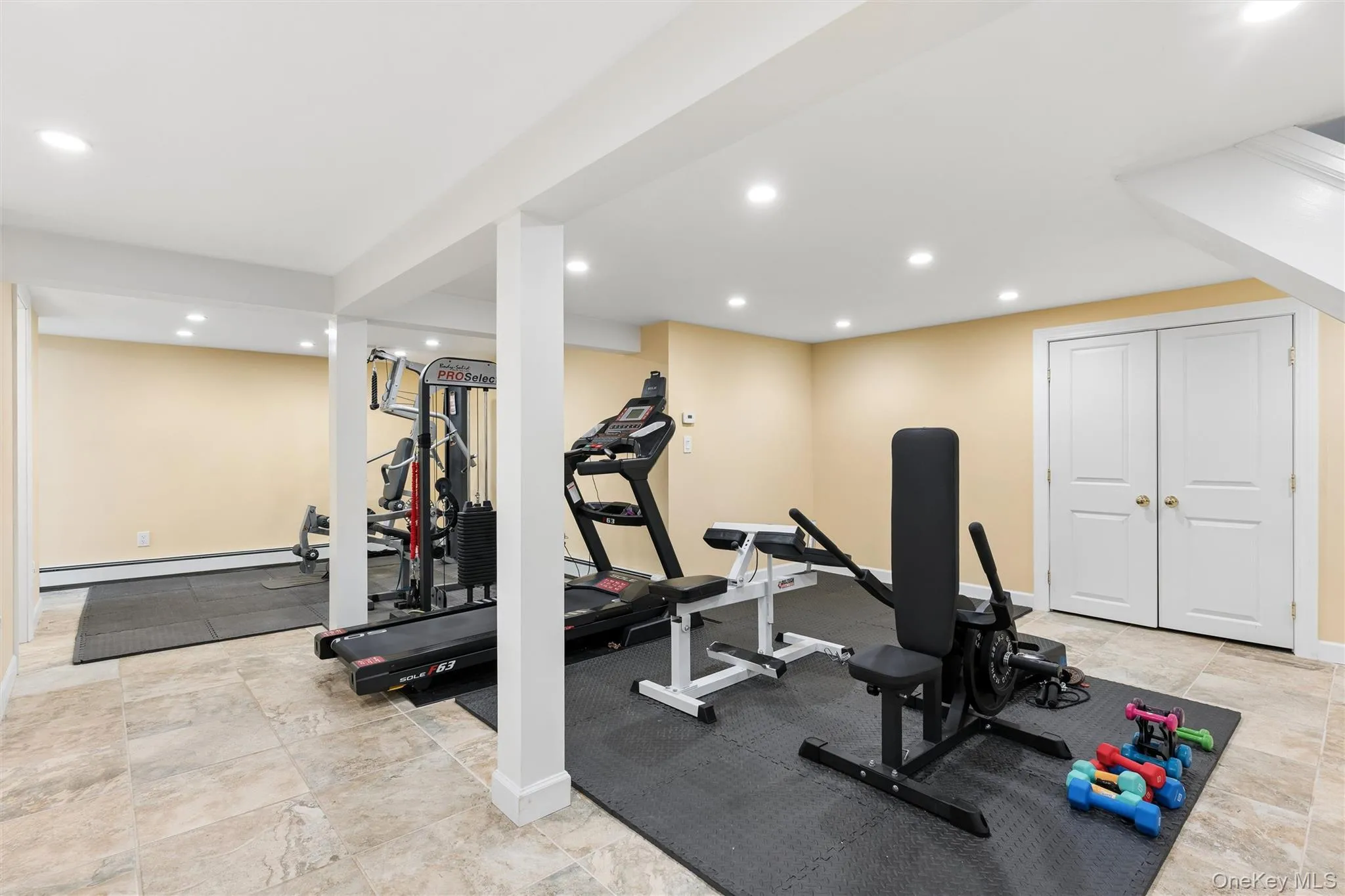 35 Woodvale Drive, Oyster Bay, NY, 4 Bedrooms Bedrooms, 8 Rooms Rooms,4 BathroomsBathrooms,Residential,For Rent,Woodvale,0,KEY1012505 35 Woodvale Drive, Oyster Bay, NY, 4 Bedrooms Bedrooms, 8 Rooms Rooms,4 BathroomsBathrooms,Residential,For Rent,Woodvale,0,KEY1012505