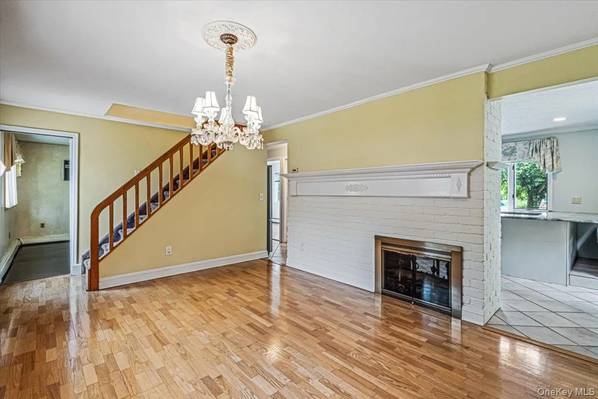 104 Choir Lane, North Hempstead, NY, 4 Bedrooms Bedrooms, 9 Rooms Rooms,2 BathroomsBathrooms,Residential,For Rent,Choir,0,1012508 104 Choir Lane, North Hempstead, NY, 4 Bedrooms Bedrooms, 9 Rooms Rooms,2 BathroomsBathrooms,Residential,For Rent,Choir,0,1012508