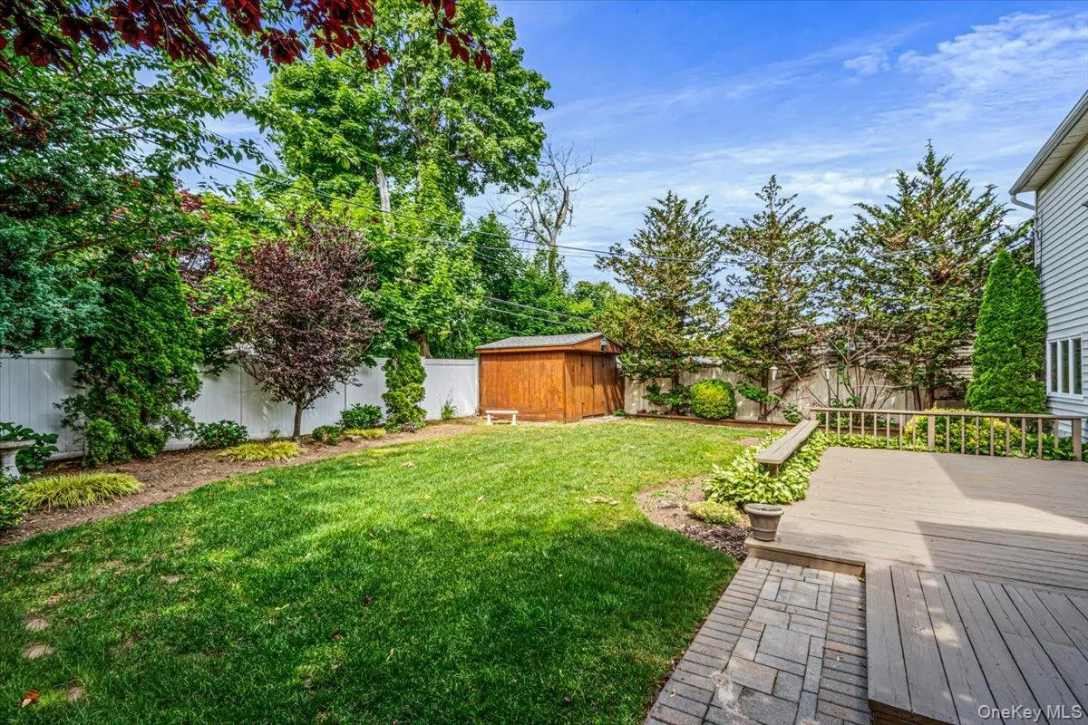104 Choir Lane, North Hempstead, NY, 4 Bedrooms Bedrooms, 9 Rooms Rooms,2 BathroomsBathrooms,Residential,For Rent,Choir,0,1012508 104 Choir Lane, North Hempstead, NY, 4 Bedrooms Bedrooms, 9 Rooms Rooms,2 BathroomsBathrooms,Residential,For Rent,Choir,0,1012508
