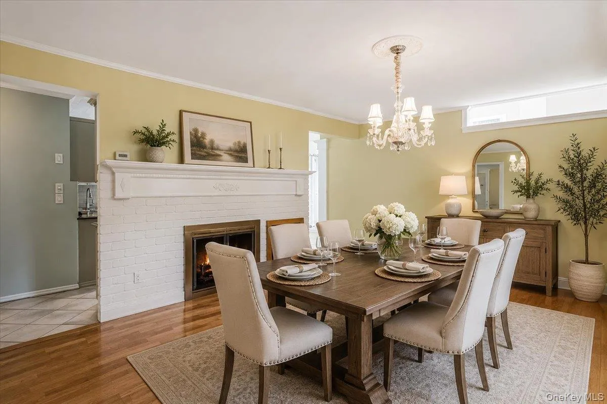 104 Choir Lane, North Hempstead, NY, 4 Bedrooms Bedrooms, 9 Rooms Rooms,2 BathroomsBathrooms,Residential,For Rent,Choir,0,1012508 104 Choir Lane, North Hempstead, NY, 4 Bedrooms Bedrooms, 9 Rooms Rooms,2 BathroomsBathrooms,Residential,For Rent,Choir,0,1012508