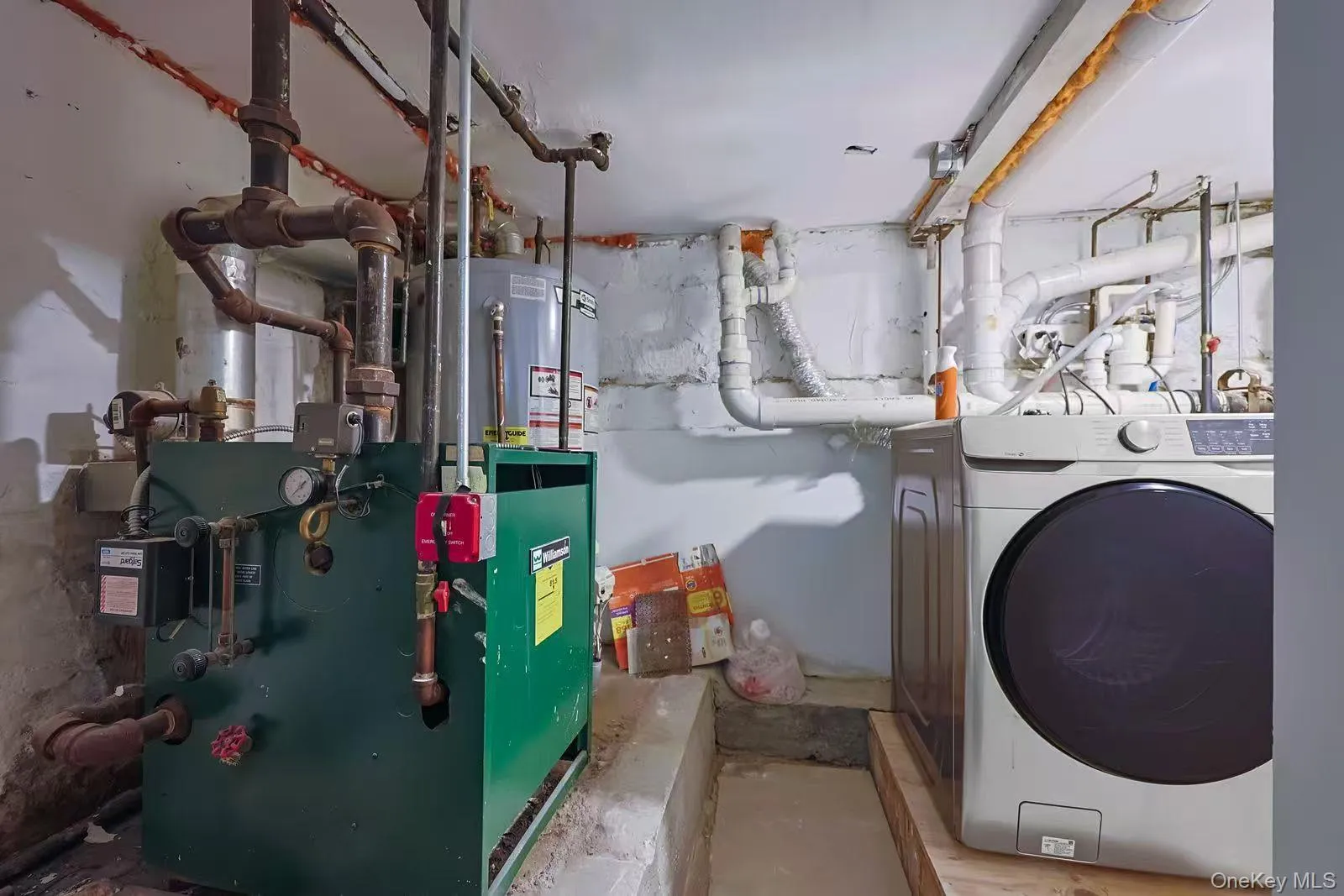 20219 33rd Avenue, New York, NY, 4 Bedrooms Bedrooms, 7 Rooms Rooms,3 BathroomsBathrooms,Residential,For Rent,33rd,0,1012509 20219 33rd Avenue, New York, NY, 4 Bedrooms Bedrooms, 7 Rooms Rooms,3 BathroomsBathrooms,Residential,For Rent,33rd,0,1012509