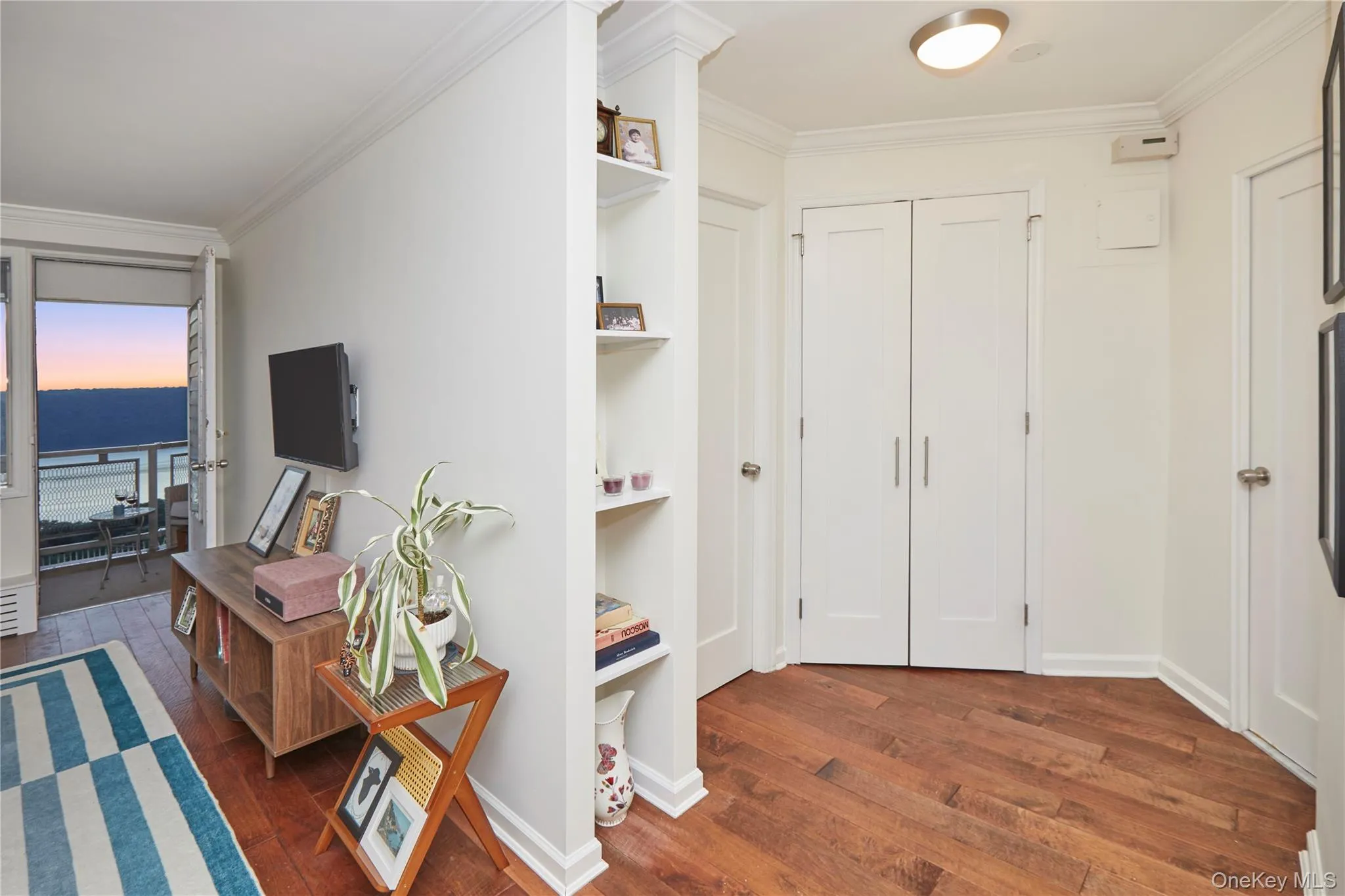 5700 Arlington Avenue, New York, NY, 2 Rooms Rooms,1 BathroomBathrooms,Residential,For Rent,Arlington,0,KEY1012513 5700 Arlington Avenue, New York, NY, 2 Rooms Rooms,1 BathroomBathrooms,Residential,For Rent,Arlington,0,KEY1012513