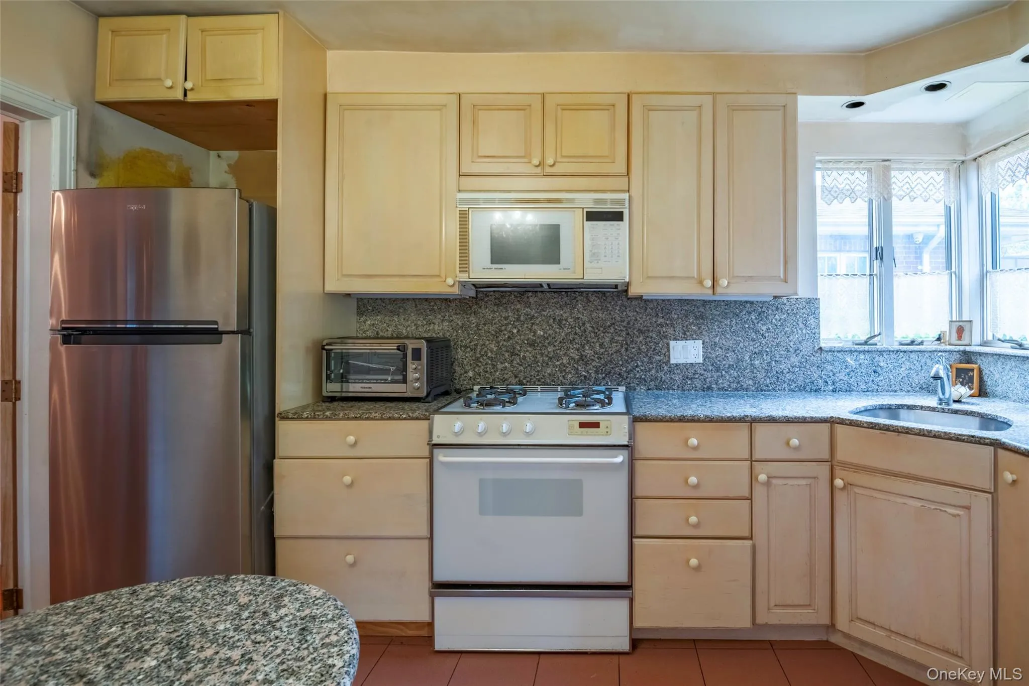 141-27 Coolidge Avenue, New York, NY, 3 Bedrooms Bedrooms, 6 Rooms Rooms,1 BathroomBathrooms,Residential,For Rent,Coolidge,0,1012514 141-27 Coolidge Avenue, New York, NY, 3 Bedrooms Bedrooms, 6 Rooms Rooms,1 BathroomBathrooms,Residential,For Rent,Coolidge,0,1012514
