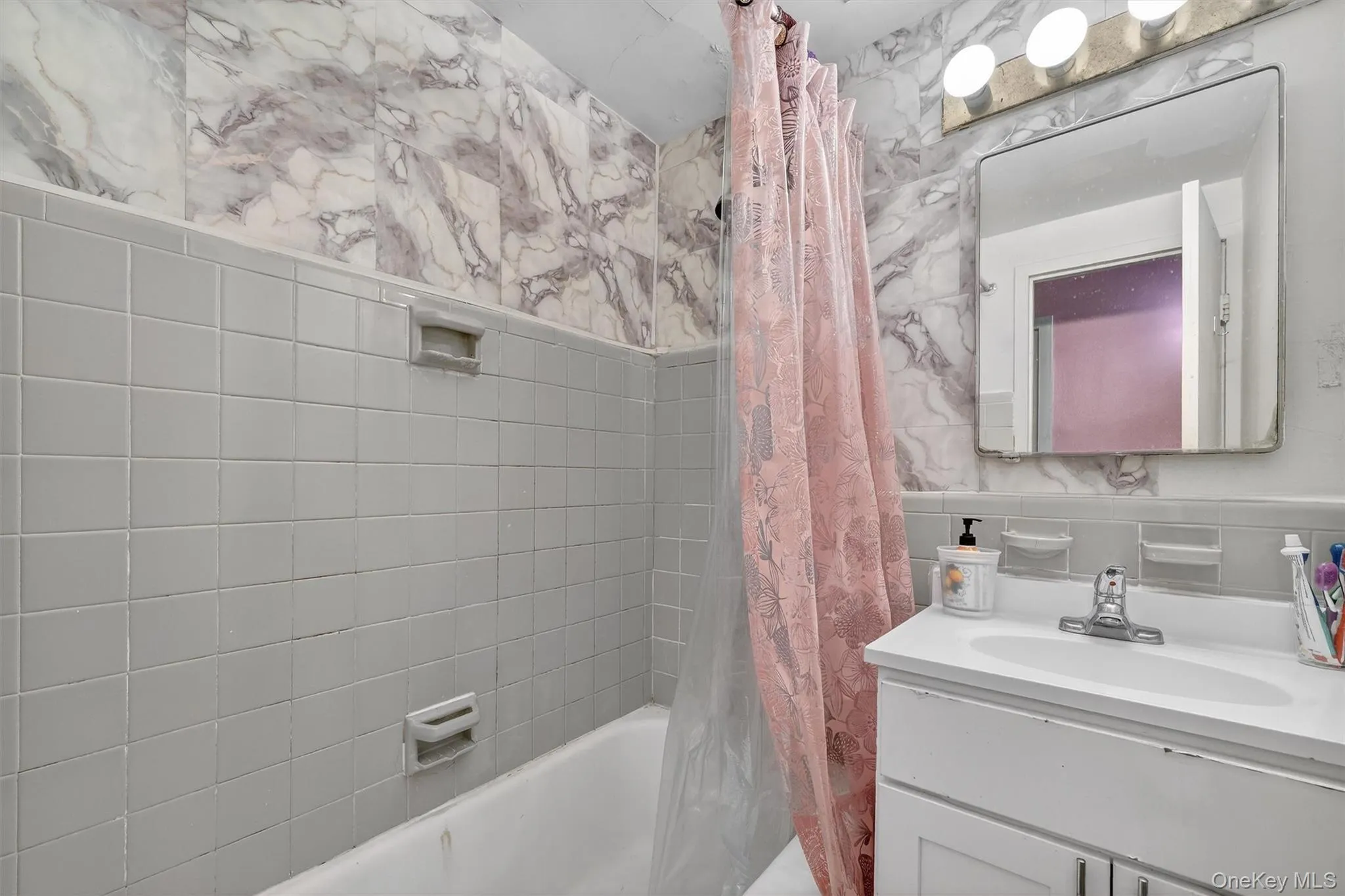 5 Fordham Hill Oval, New York, NY, 2 Bedrooms Bedrooms, 4 Rooms Rooms,1 BathroomBathrooms,Residential,For Rent,Fordham Hill,0,1012515 5 Fordham Hill Oval, New York, NY, 2 Bedrooms Bedrooms, 4 Rooms Rooms,1 BathroomBathrooms,Residential,For Rent,Fordham Hill,0,1012515