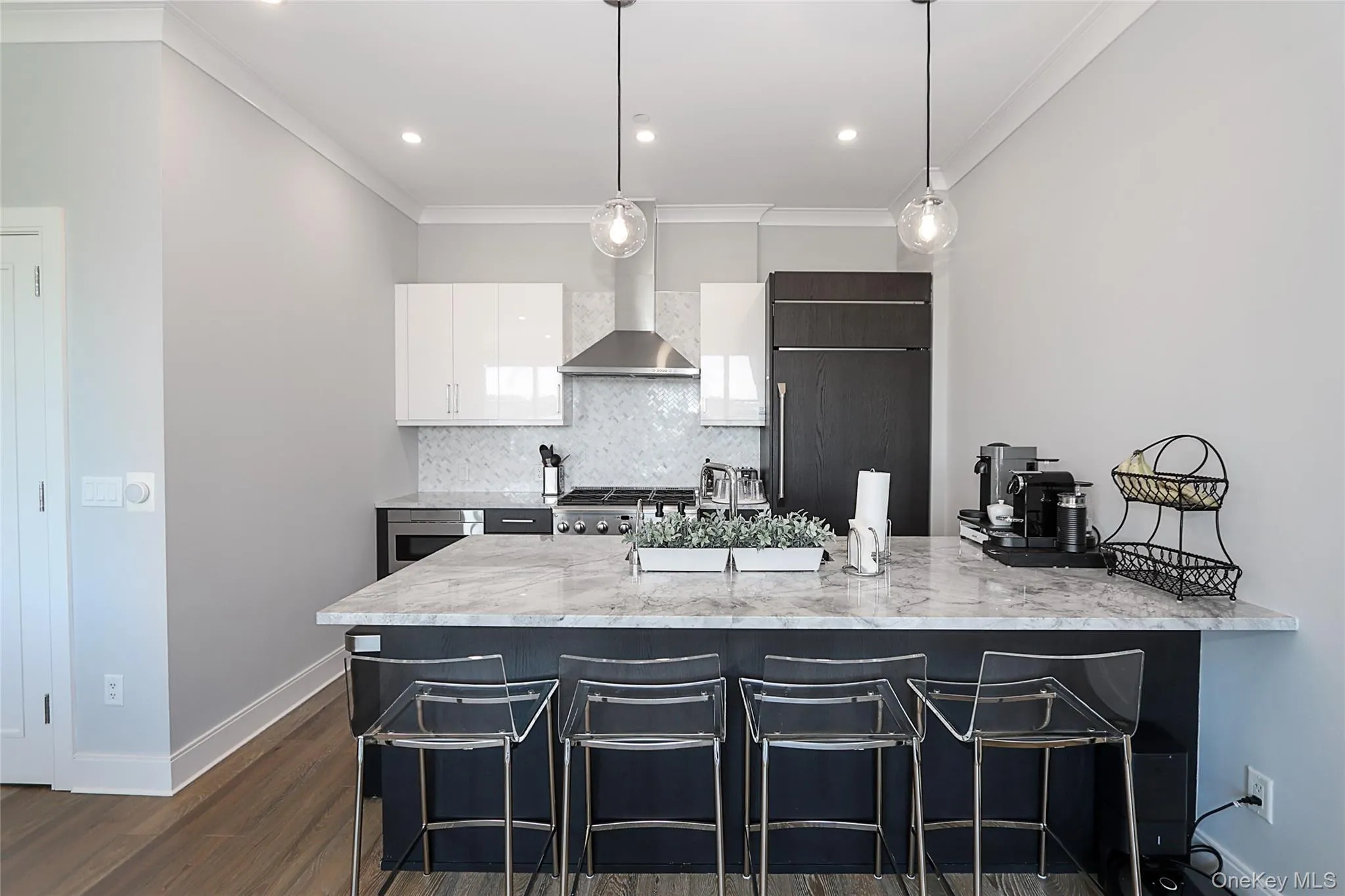 100 Garvies Point Road, Glen Cove, NY, 2 Bedrooms Bedrooms, 5 Rooms Rooms,2 BathroomsBathrooms,Residential,For Rent,Garvies Point,0,1012517 100 Garvies Point Road, Glen Cove, NY, 2 Bedrooms Bedrooms, 5 Rooms Rooms,2 BathroomsBathrooms,Residential,For Rent,Garvies Point,0,1012517