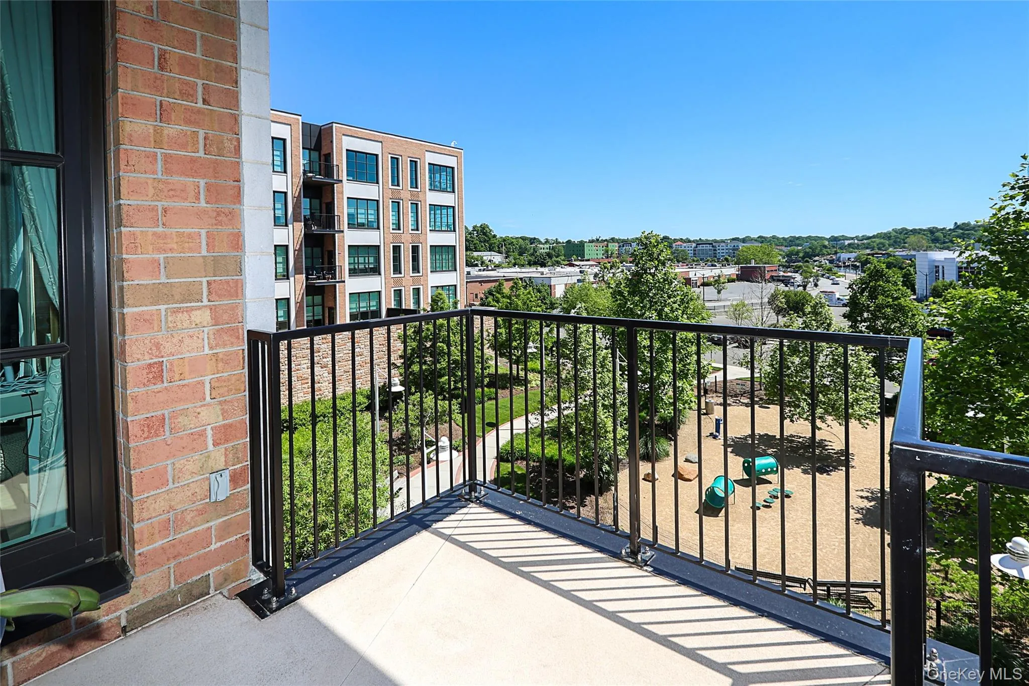 100 Garvies Point Road, Glen Cove, NY, 2 Bedrooms Bedrooms, 5 Rooms Rooms,2 BathroomsBathrooms,Residential,For Rent,Garvies Point,0,1012517 100 Garvies Point Road, Glen Cove, NY, 2 Bedrooms Bedrooms, 5 Rooms Rooms,2 BathroomsBathrooms,Residential,For Rent,Garvies Point,0,1012517