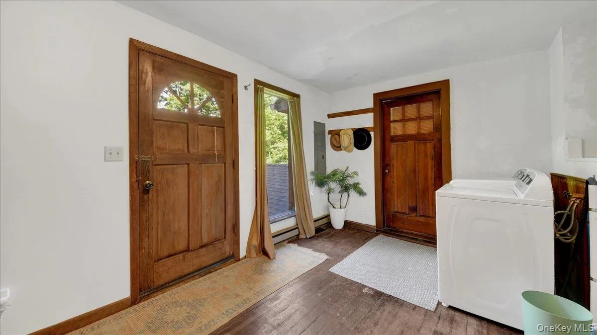 86 Dean Road, Kent, NY, 2 Bedrooms Bedrooms, 7 Rooms Rooms,2 BathroomsBathrooms,Residential,For Rent,Dean,0,1012519 86 Dean Road, Kent, NY, 2 Bedrooms Bedrooms, 7 Rooms Rooms,2 BathroomsBathrooms,Residential,For Rent,Dean,0,1012519