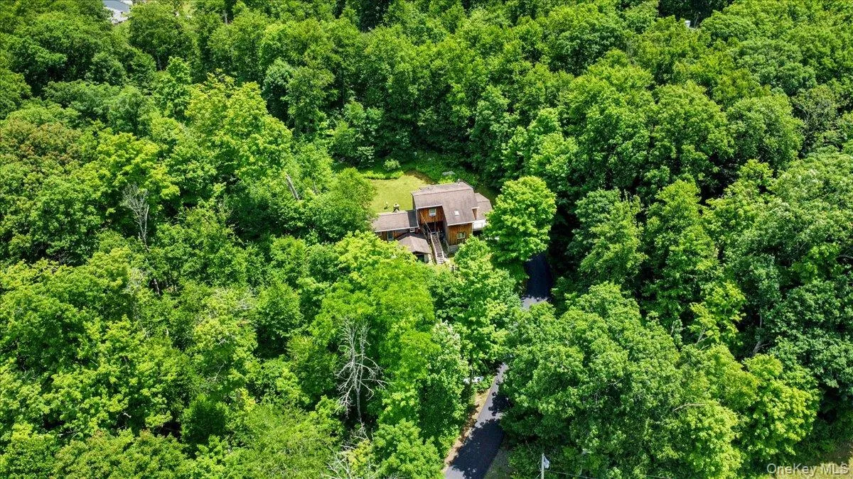 86 Dean Road, Kent, NY, 2 Bedrooms Bedrooms, 7 Rooms Rooms,2 BathroomsBathrooms,Residential,For Rent,Dean,0,1012519 86 Dean Road, Kent, NY, 2 Bedrooms Bedrooms, 7 Rooms Rooms,2 BathroomsBathrooms,Residential,For Rent,Dean,0,1012519