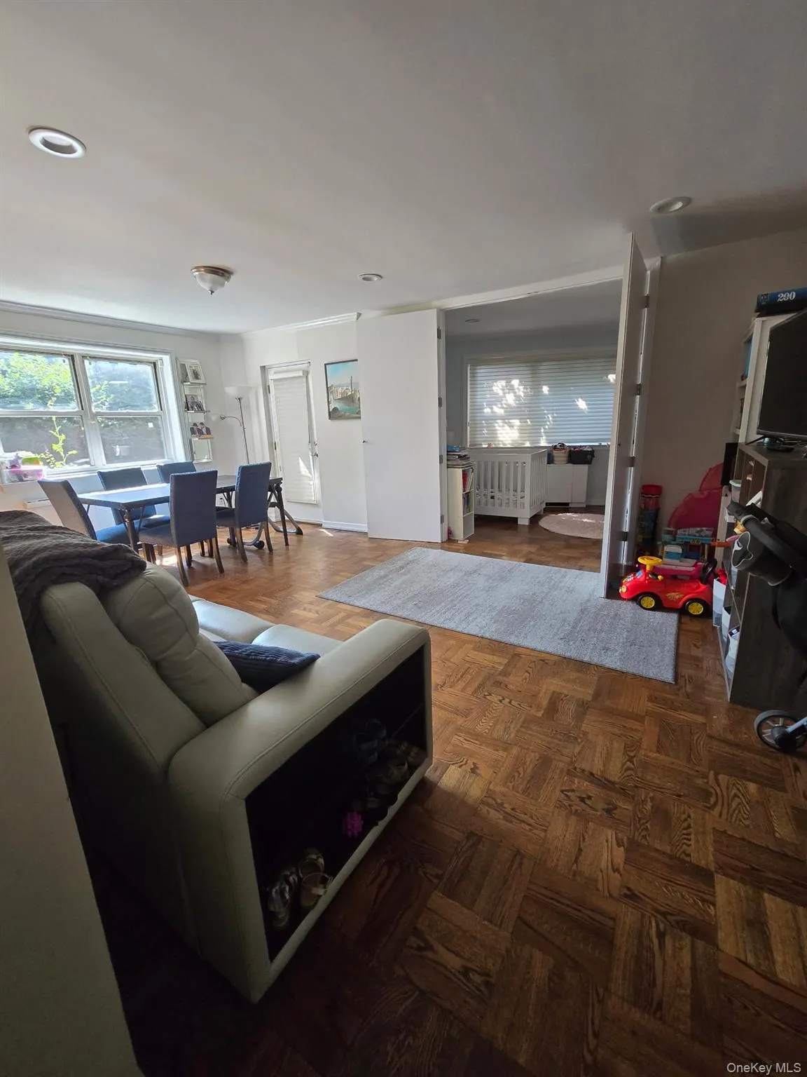 463 Summit Avenue, Hempstead, NY, 1 Bedroom Bedrooms, 4 Rooms Rooms,1 BathroomBathrooms,Residential,For Rent,Summit,0,1012521 463 Summit Avenue, Hempstead, NY, 1 Bedroom Bedrooms, 4 Rooms Rooms,1 BathroomBathrooms,Residential,For Rent,Summit,0,1012521