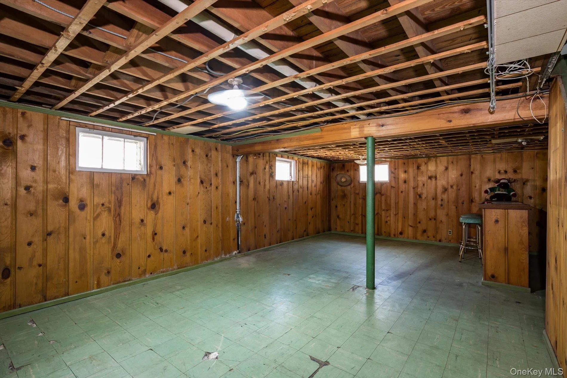 32 Croyden, North Hempstead, NY, 4 Bedrooms Bedrooms, 6 Rooms Rooms,1 BathroomBathrooms,Residential,For Rent,Croyden,0,1012522 32 Croyden, North Hempstead, NY, 4 Bedrooms Bedrooms, 6 Rooms Rooms,1 BathroomBathrooms,Residential,For Rent,Croyden,0,1012522