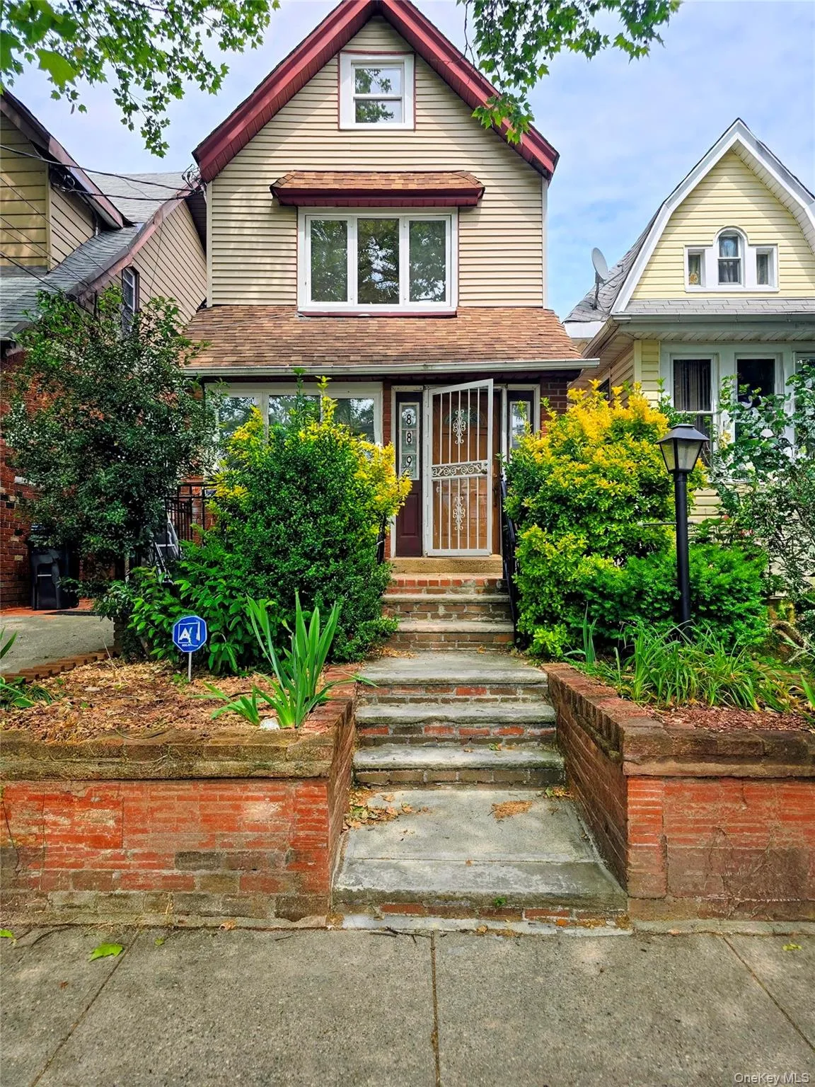 889 37th Street, New York, NY, 3 Bedrooms Bedrooms, 8 Rooms Rooms,2 BathroomsBathrooms,Residential,For Rent,37th,0,1012523 889 37th Street, New York, NY, 3 Bedrooms Bedrooms, 8 Rooms Rooms,2 BathroomsBathrooms,Residential,For Rent,37th,0,1012523