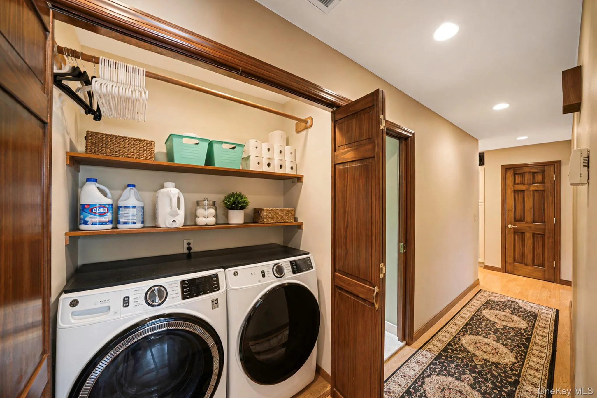 Main-Level Laundry Convenience. Brand New Machines Main-Level Laundry Convenience. Brand New Machines