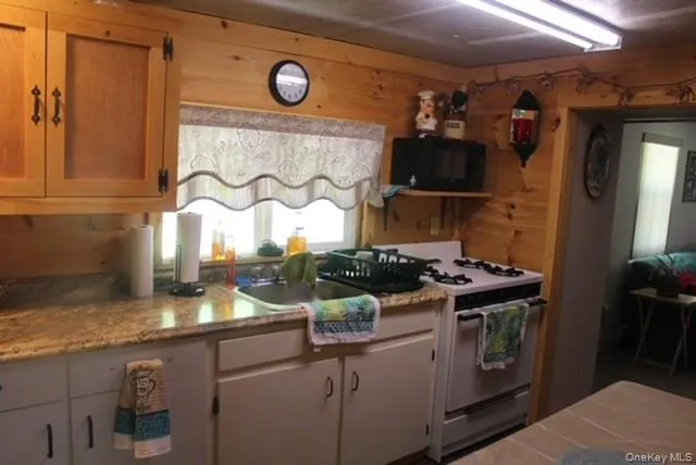 553 Friedenstein Road, Fremont, NY, 3 Bedrooms Bedrooms, 8 Rooms Rooms,1 BathroomBathrooms,Residential,For Rent,Friedenstein,0,1012527 553 Friedenstein Road, Fremont, NY, 3 Bedrooms Bedrooms, 8 Rooms Rooms,1 BathroomBathrooms,Residential,For Rent,Friedenstein,0,1012527