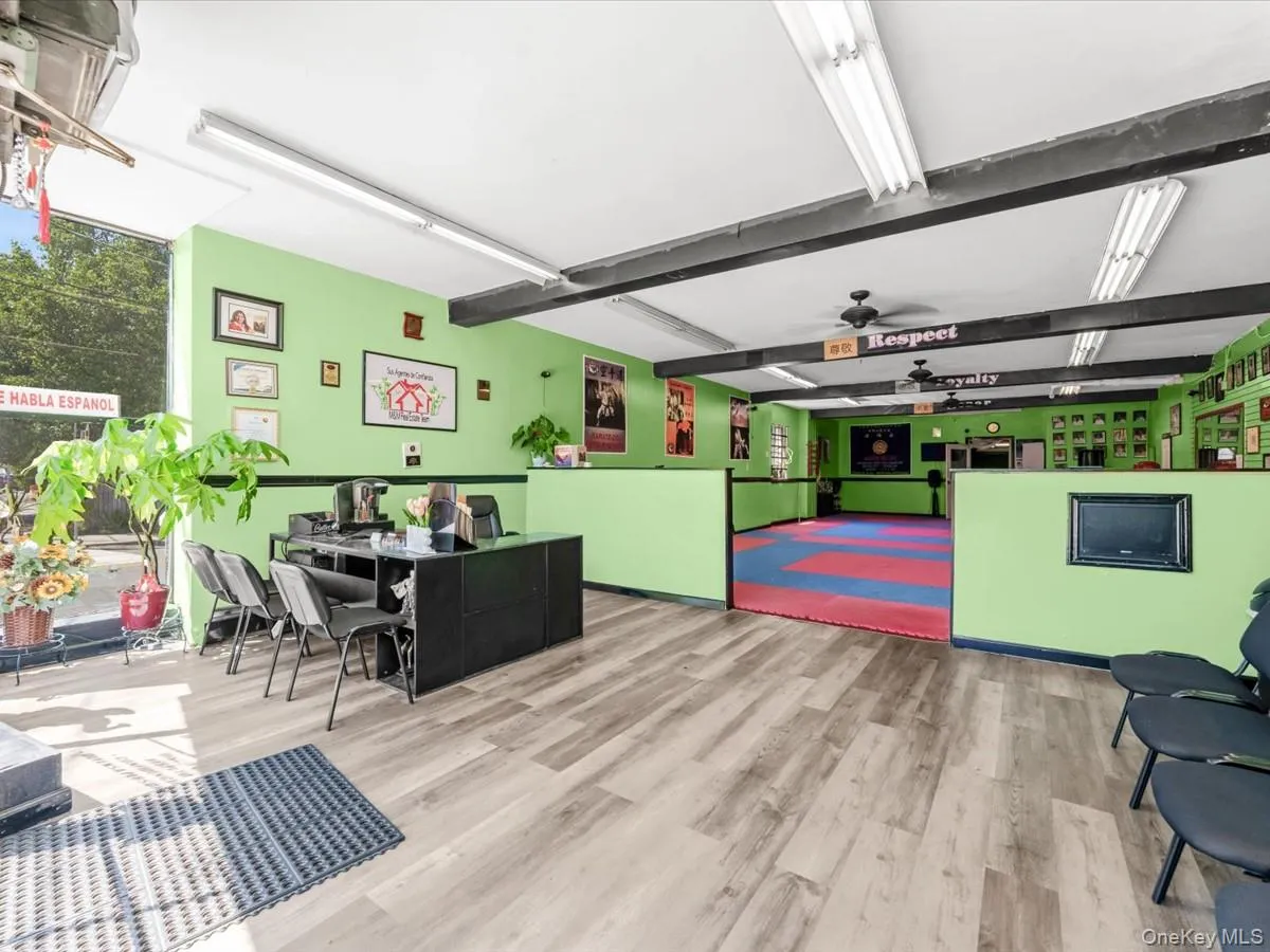 1761 New York Avenue, Huntington, NY, ,Commercial Lease,For Rent,New York,0,1012528 1761 New York Avenue, Huntington, NY, ,Commercial Lease,For Rent,New York,0,1012528