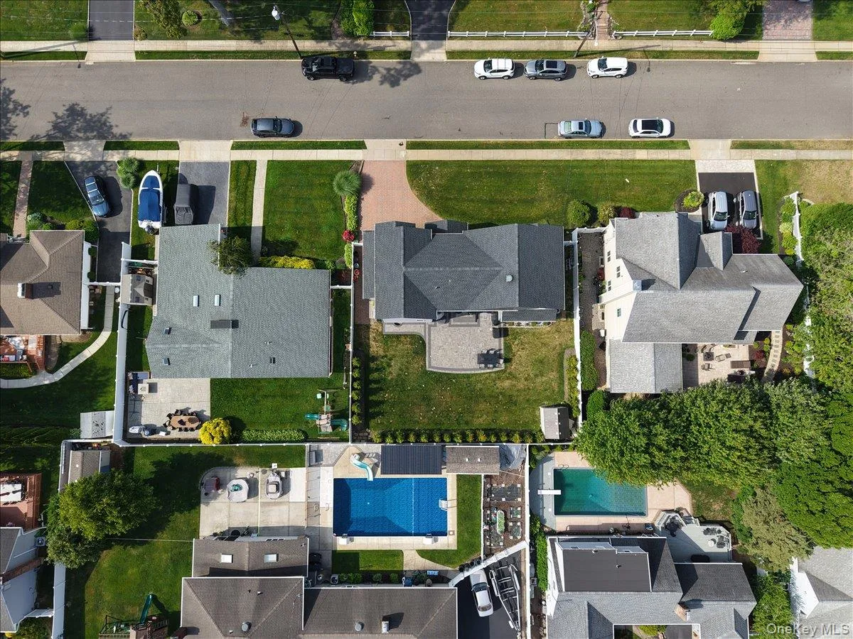 28 Red Oak Place, Oyster Bay, NY, 4 Bedrooms Bedrooms, 9 Rooms Rooms,2 BathroomsBathrooms,Residential,For Rent,Red Oak,0,1012531 28 Red Oak Place, Oyster Bay, NY, 4 Bedrooms Bedrooms, 9 Rooms Rooms,2 BathroomsBathrooms,Residential,For Rent,Red Oak,0,1012531