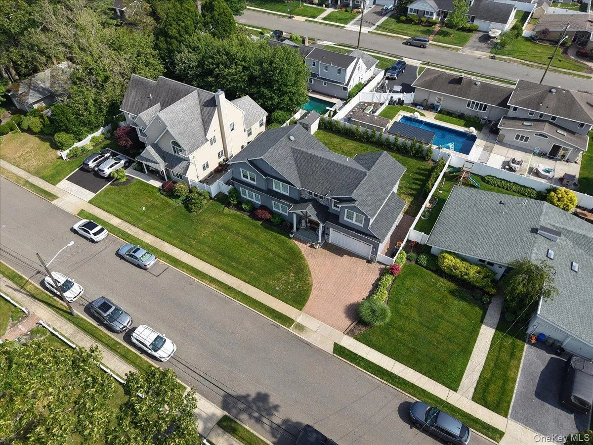 28 Red Oak Place, Oyster Bay, NY, 4 Bedrooms Bedrooms, 9 Rooms Rooms,2 BathroomsBathrooms,Residential,For Rent,Red Oak,0,1012531 28 Red Oak Place, Oyster Bay, NY, 4 Bedrooms Bedrooms, 9 Rooms Rooms,2 BathroomsBathrooms,Residential,For Rent,Red Oak,0,1012531