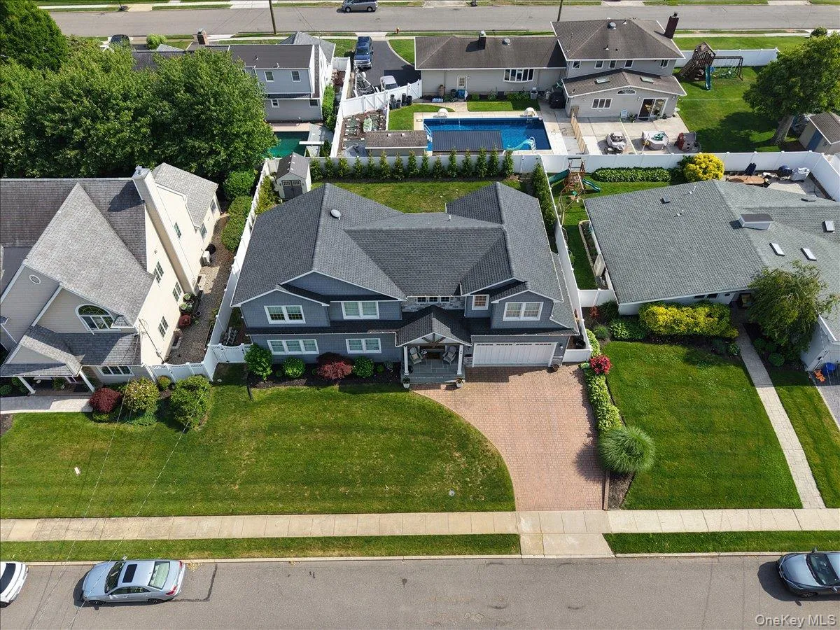 28 Red Oak Place, Oyster Bay, NY, 4 Bedrooms Bedrooms, 9 Rooms Rooms,2 BathroomsBathrooms,Residential,For Rent,Red Oak,0,1012531 28 Red Oak Place, Oyster Bay, NY, 4 Bedrooms Bedrooms, 9 Rooms Rooms,2 BathroomsBathrooms,Residential,For Rent,Red Oak,0,1012531