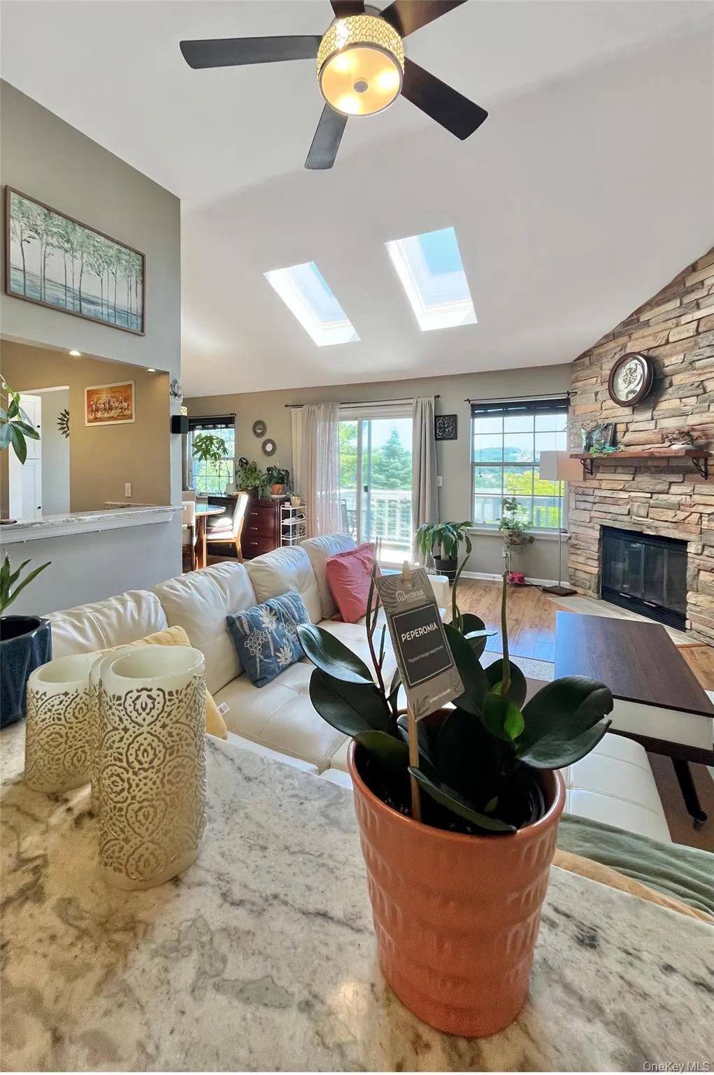 18 Lexington Hill, Monroe, NY, 2 Bedrooms Bedrooms, 5 Rooms Rooms,2 BathroomsBathrooms,Residential Lease,For Rent,Lexington,0,1012535 18 Lexington Hill, Monroe, NY, 2 Bedrooms Bedrooms, 5 Rooms Rooms,2 BathroomsBathrooms,Residential Lease,For Rent,Lexington,0,1012535