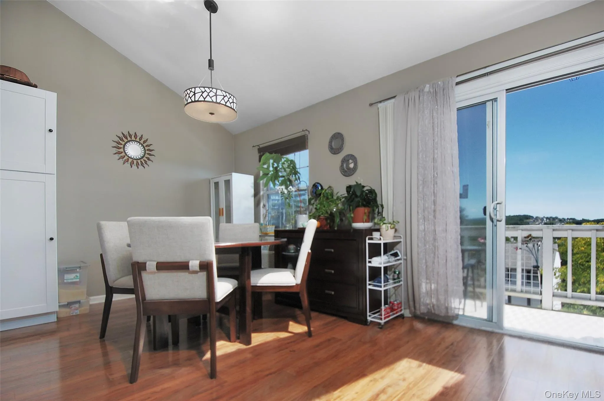 18 Lexington Hill, Monroe, NY, 2 Bedrooms Bedrooms, 5 Rooms Rooms,2 BathroomsBathrooms,Residential Lease,For Rent,Lexington,0,1012535 18 Lexington Hill, Monroe, NY, 2 Bedrooms Bedrooms, 5 Rooms Rooms,2 BathroomsBathrooms,Residential Lease,For Rent,Lexington,0,1012535