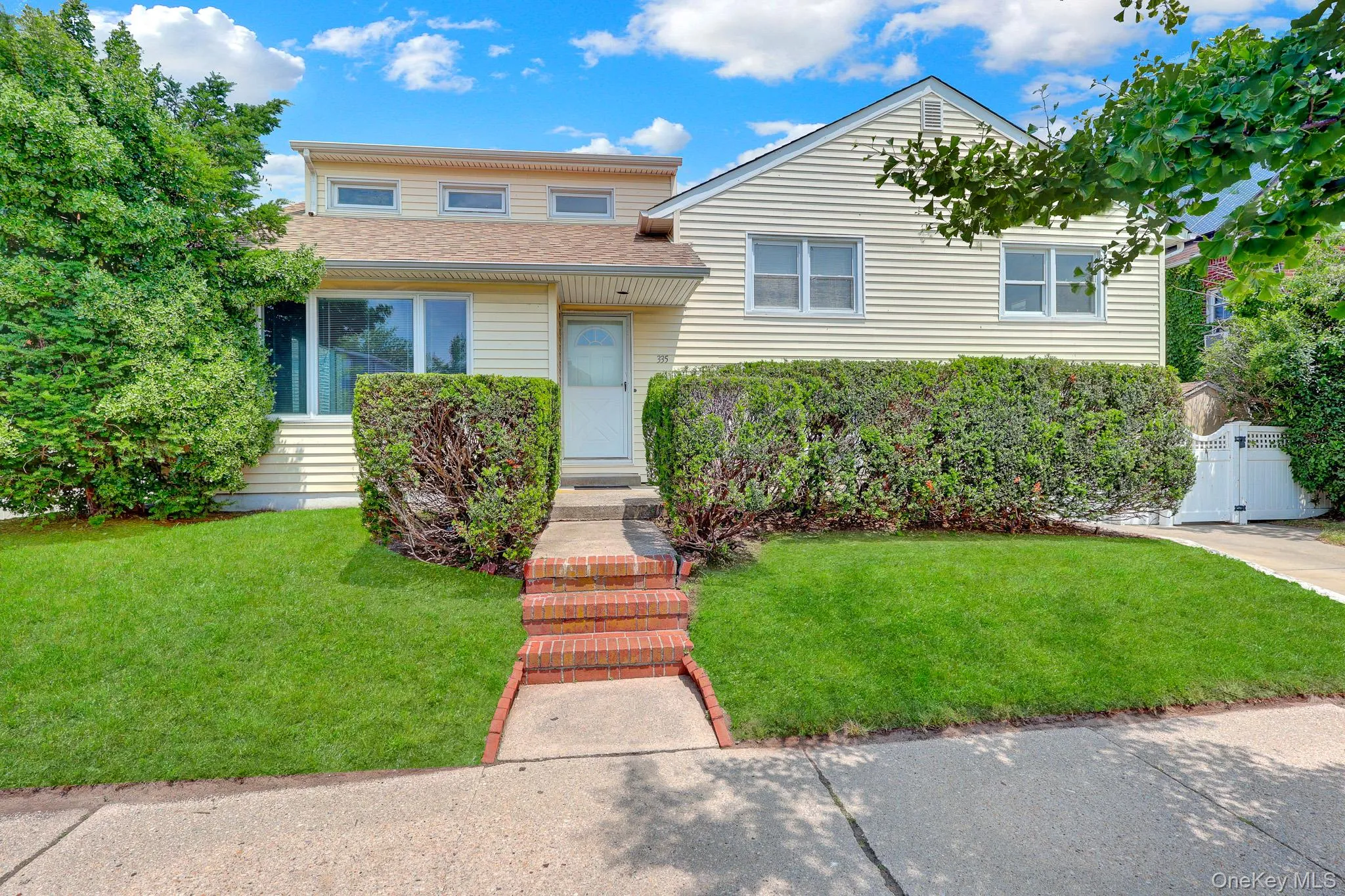335 State Street, Long Beach, NY, 5 Bedrooms Bedrooms, 11 Rooms Rooms,2 BathroomsBathrooms,Residential,For Rent,State,0,1012542 335 State Street, Long Beach, NY, 5 Bedrooms Bedrooms, 11 Rooms Rooms,2 BathroomsBathrooms,Residential,For Rent,State,0,1012542